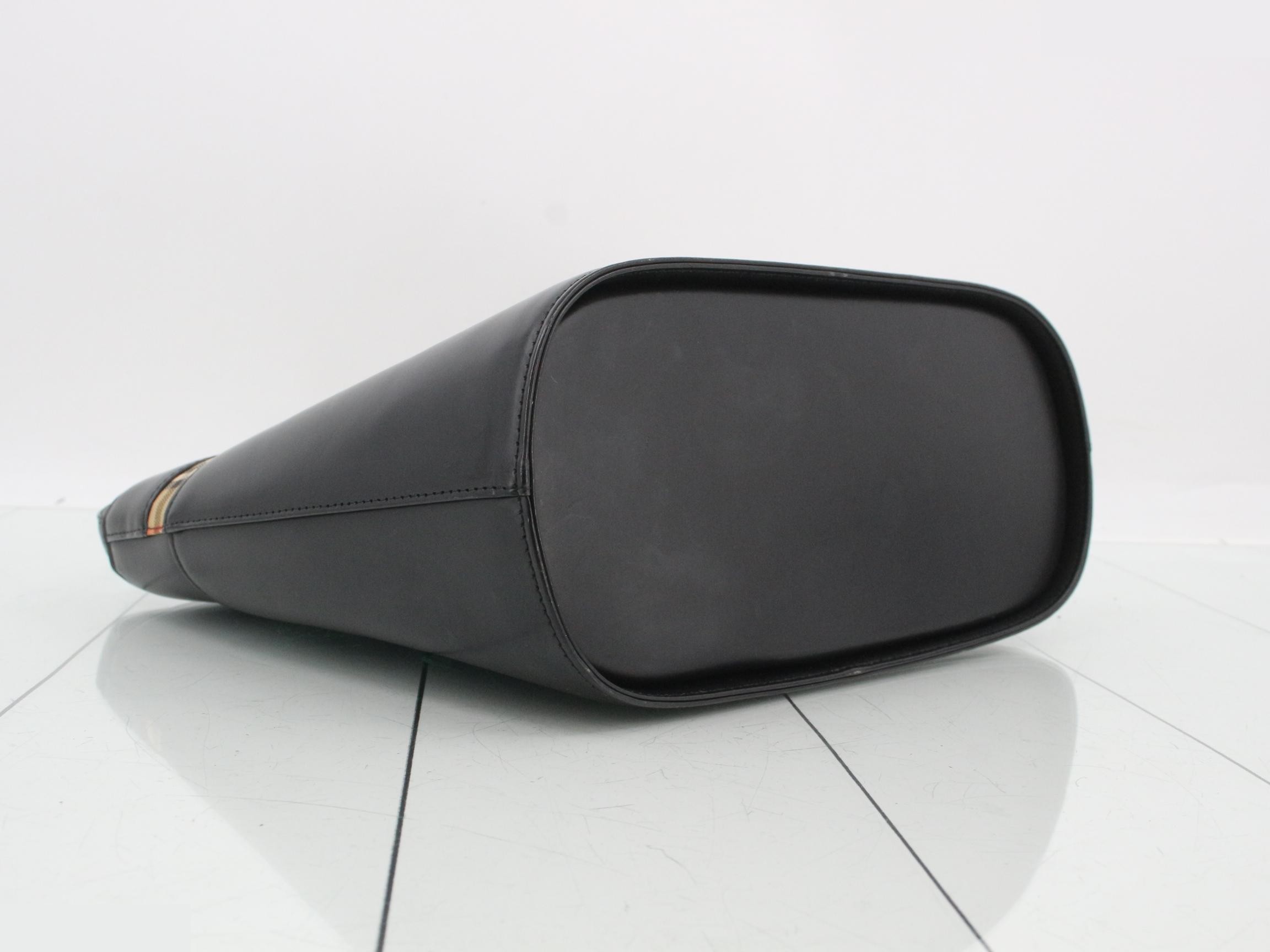 Bucket shoulder bag — view 5