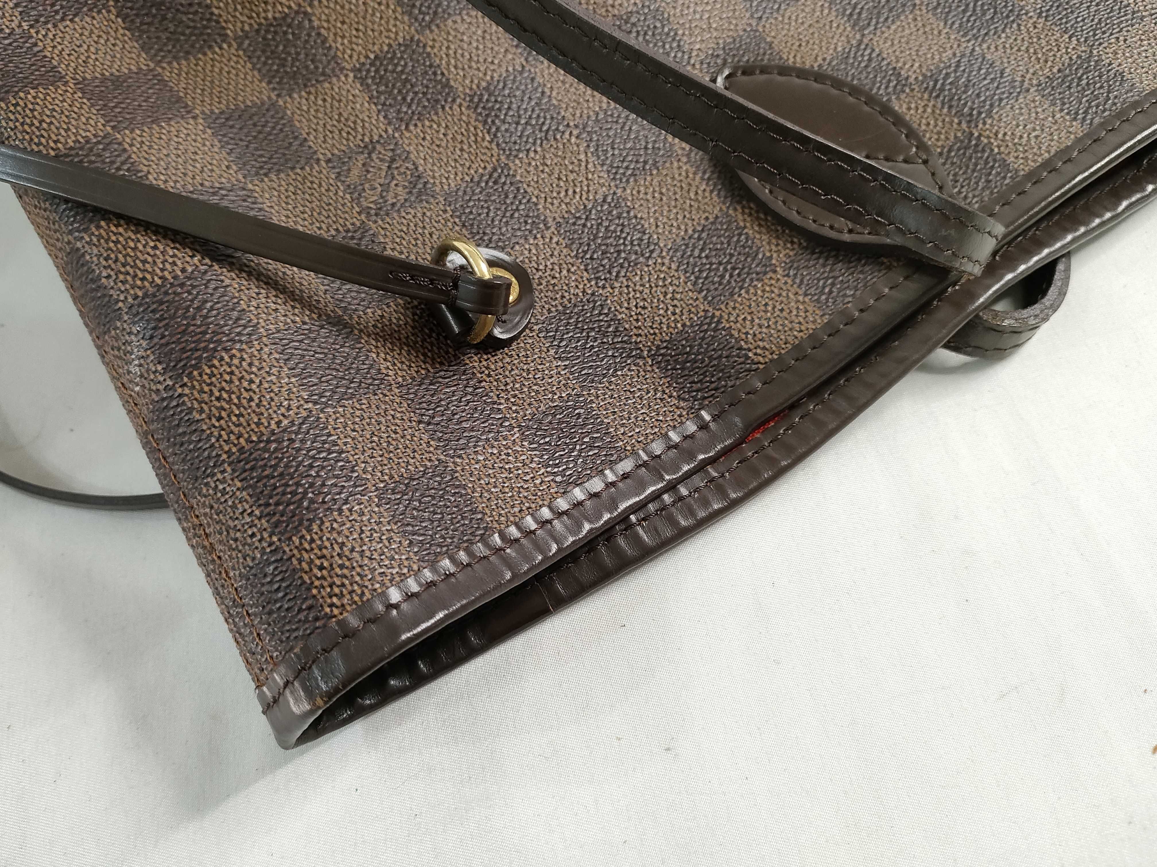 Damier LV N51105 Neverfull MM Tote Bag — view 12