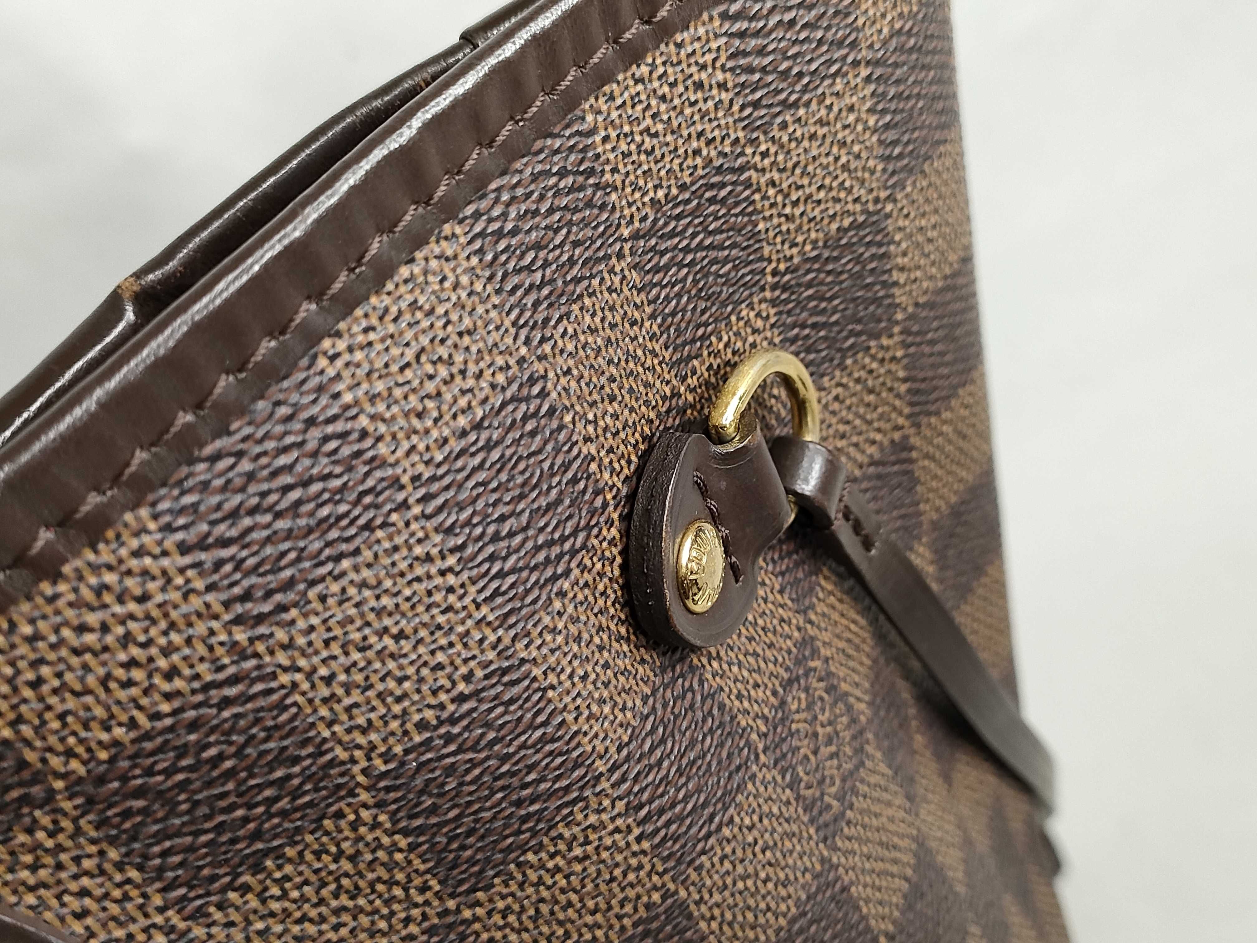 Damier LV N51105 Neverfull MM Tote Bag — view 14