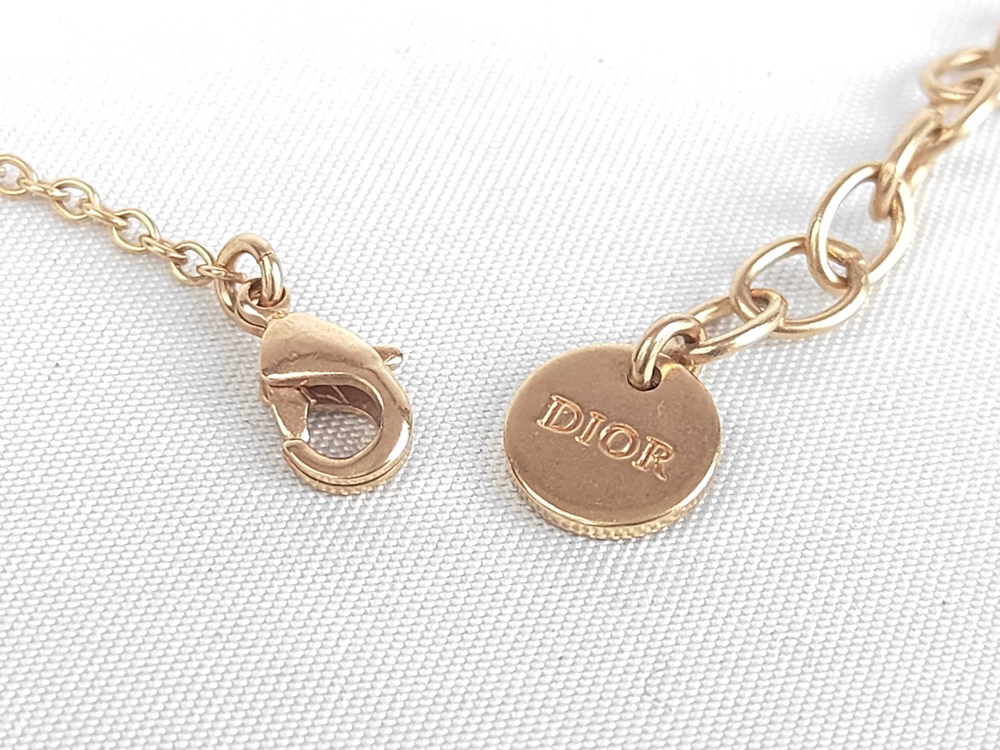 Flower Motif Pearl Necklace — view 7