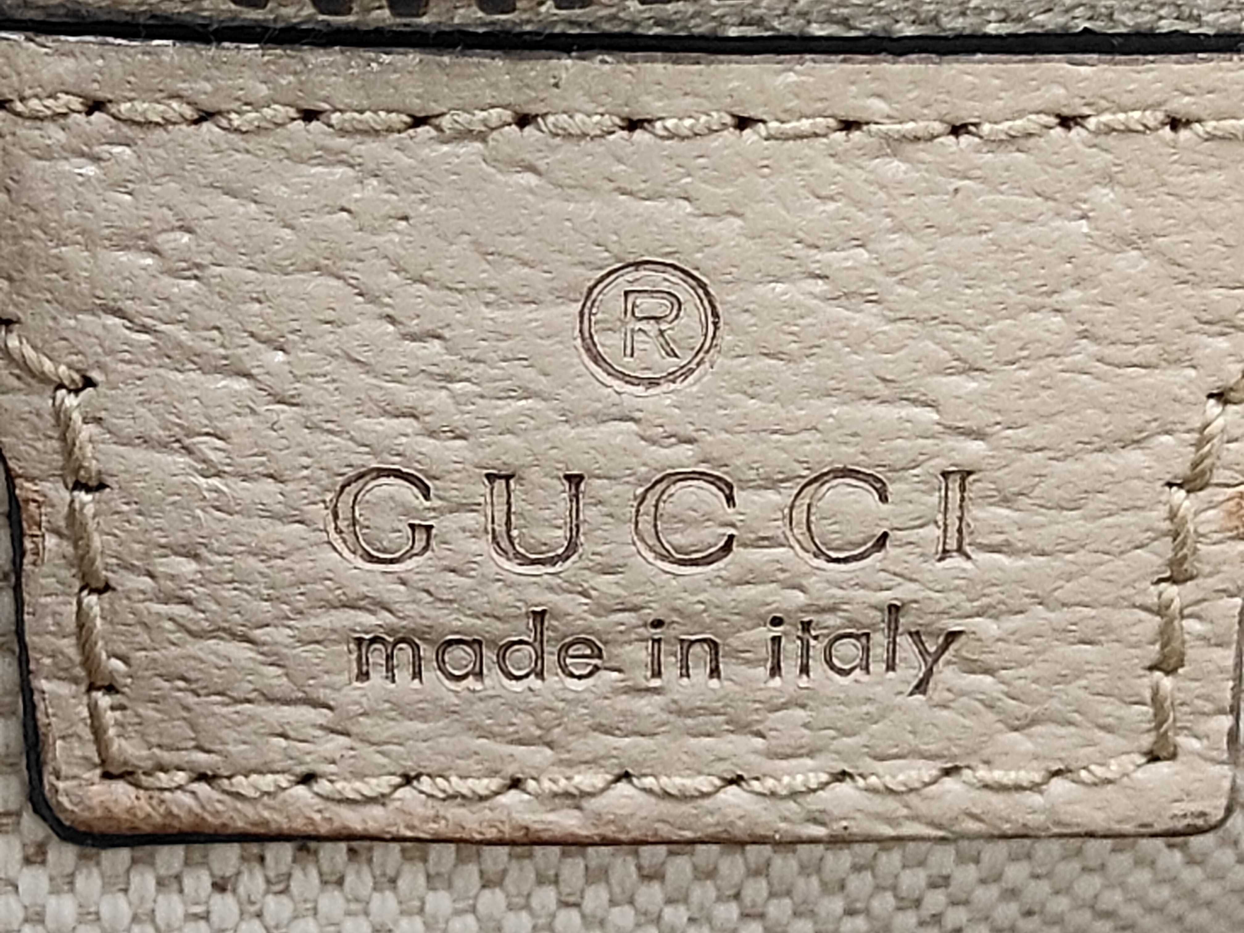 GG Supreme Small Tote Bag 659983 Handbag — view 10