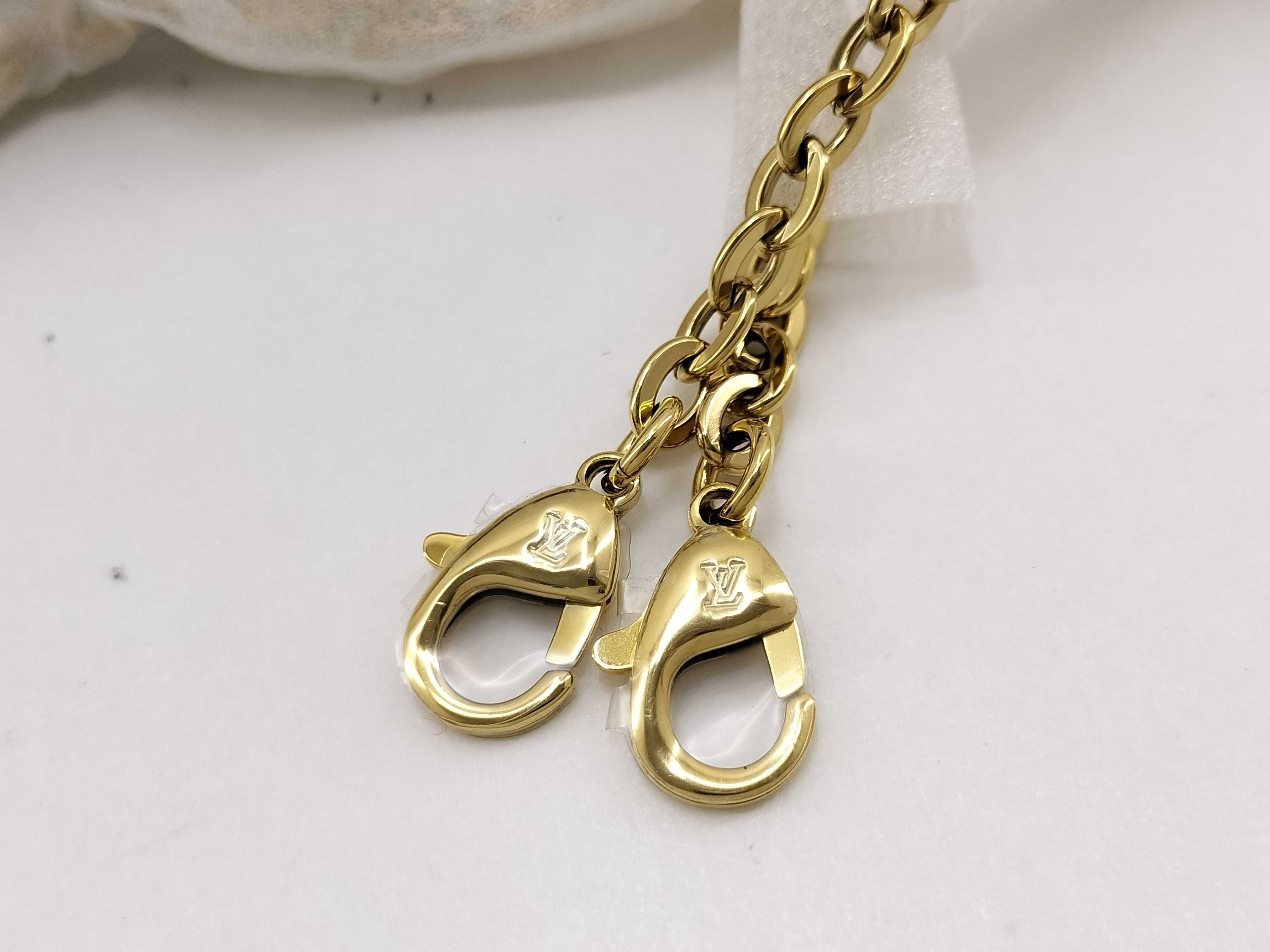 Monogram Louis Vuitton Portefeuille Dauphine Bag — view 9