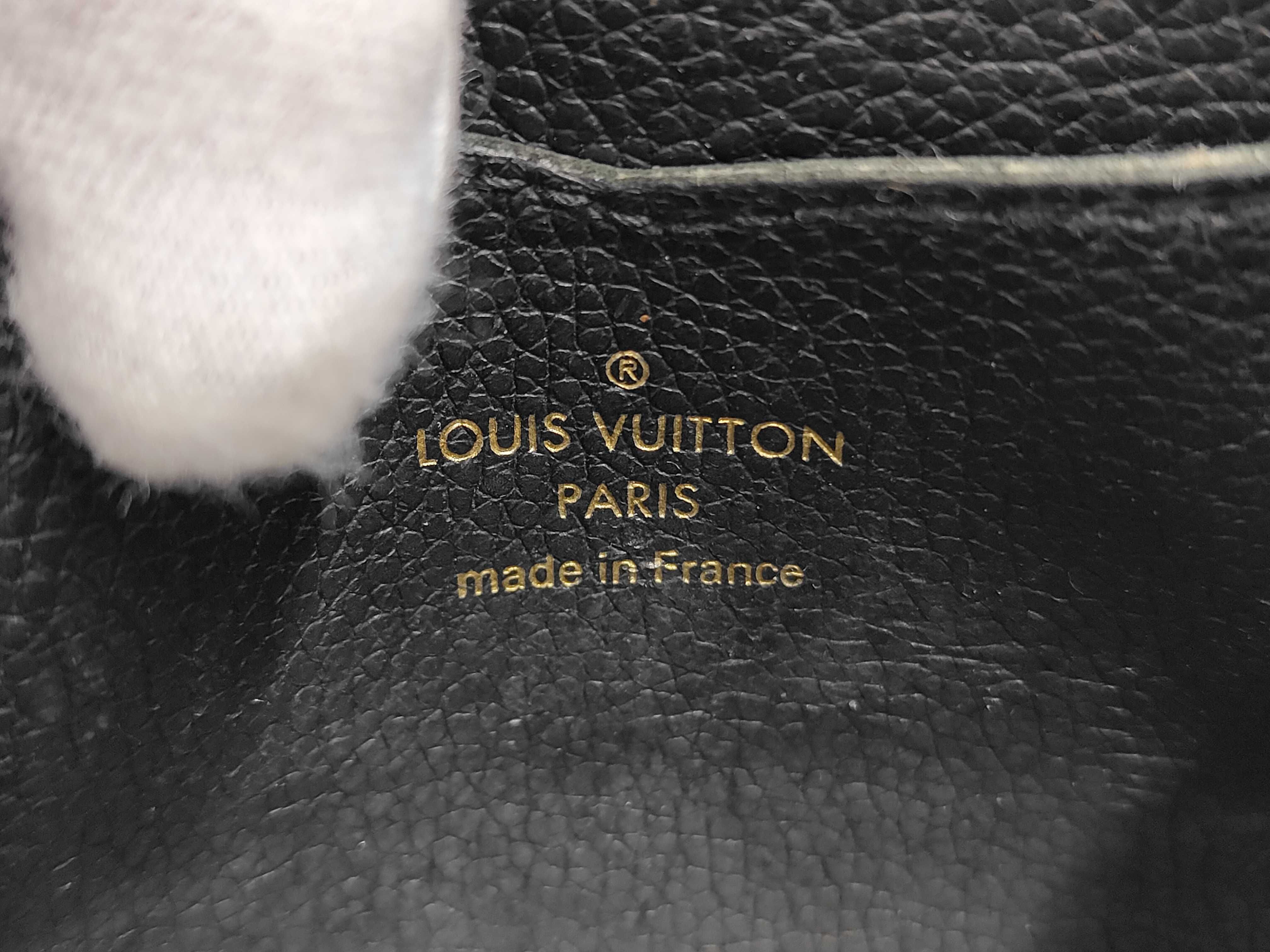 LV wallet — view 8