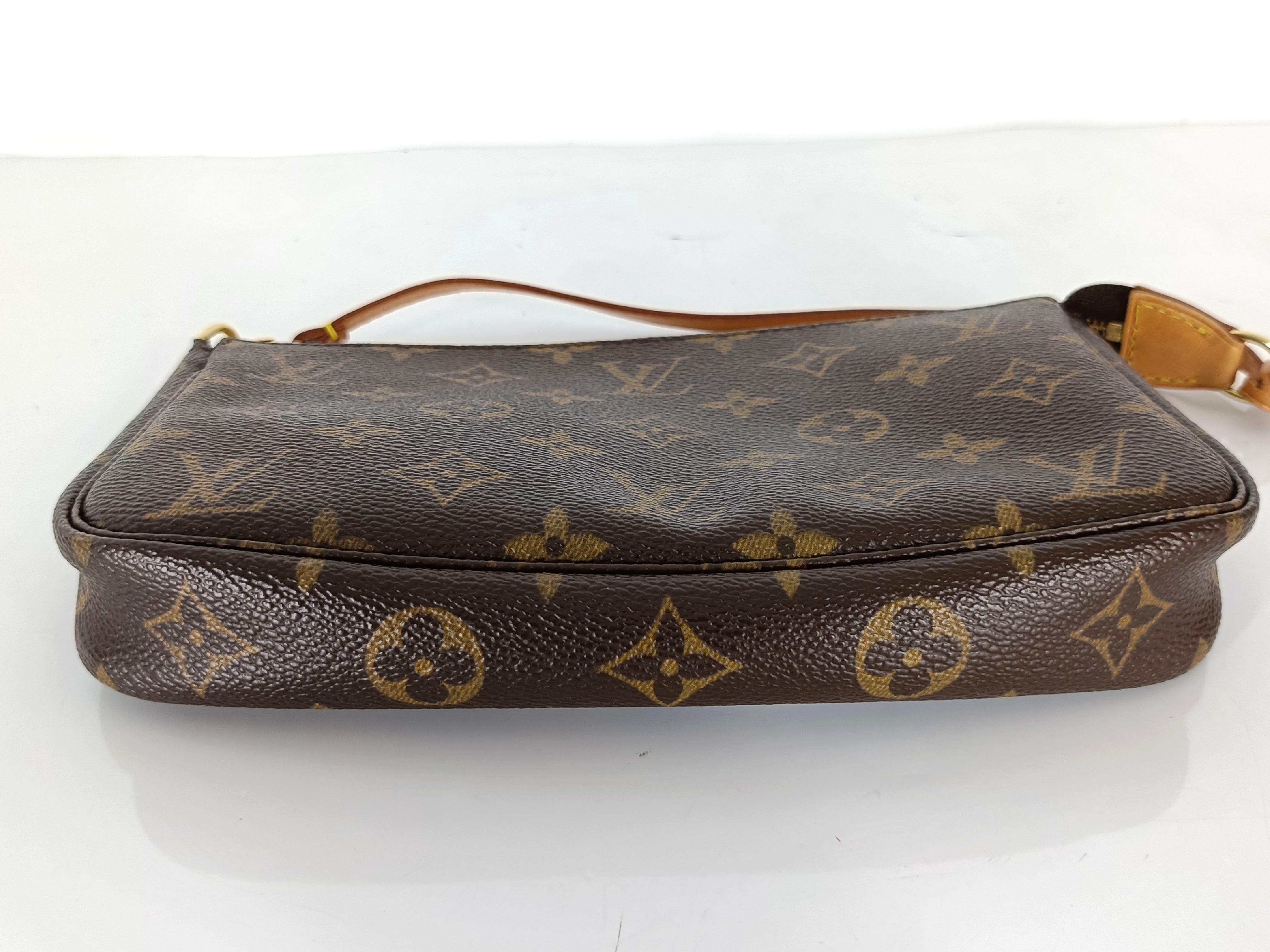 Monogram Pochette Accessoires M51980 Brown AR0052 Pouch — view 9
