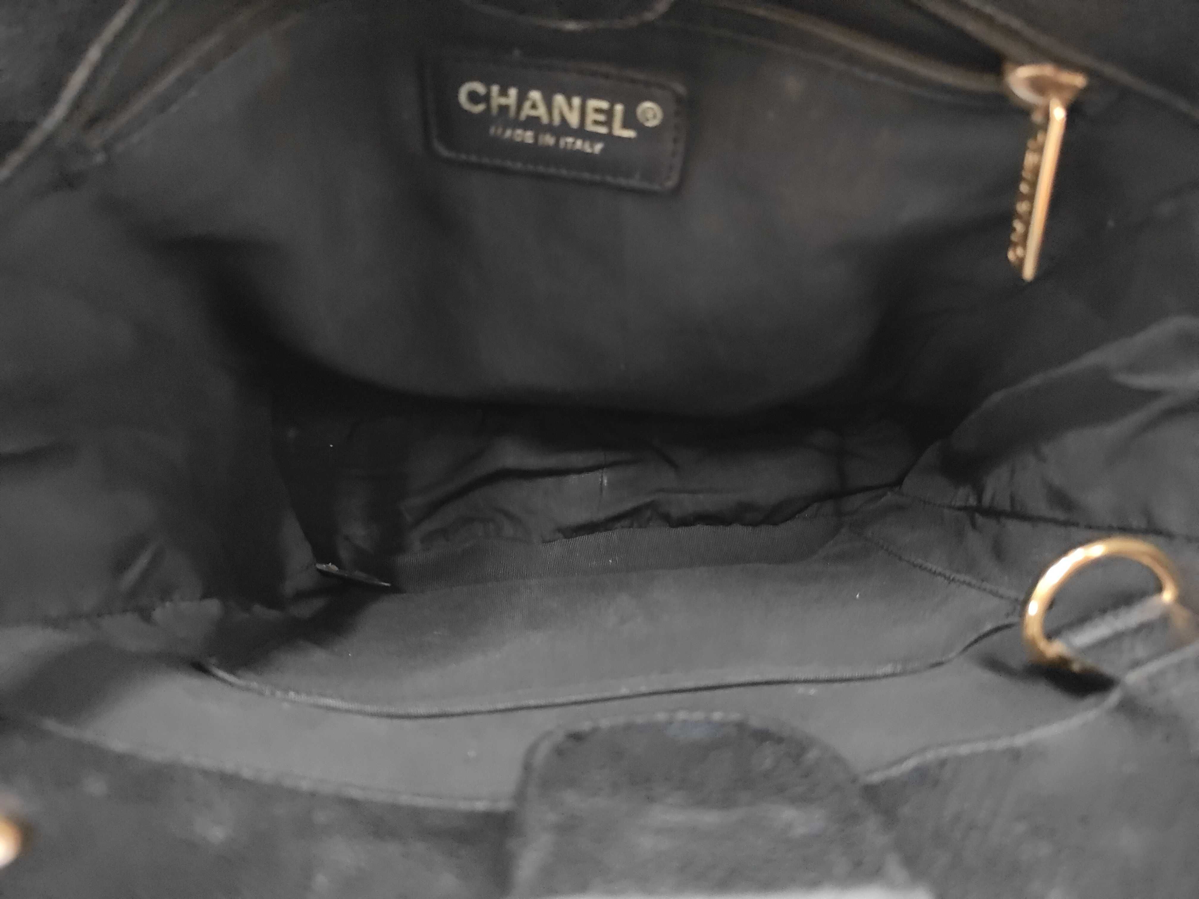PST Chain Tote Bag, Caviar Leather, Black, Serial Number 9 — view 8