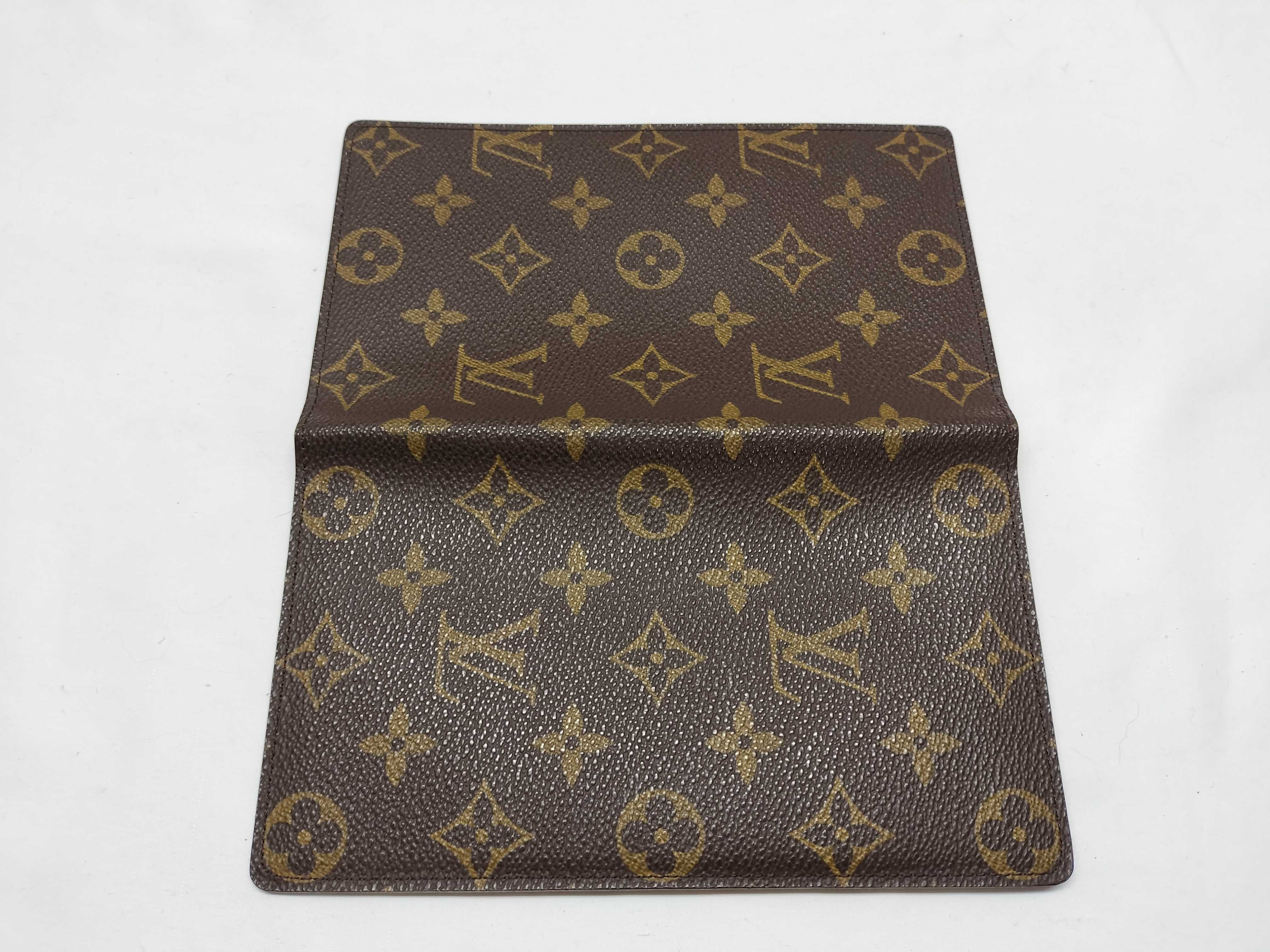 Monogram Portefeuille Valeurs Cartes Credit Wallet — view 14