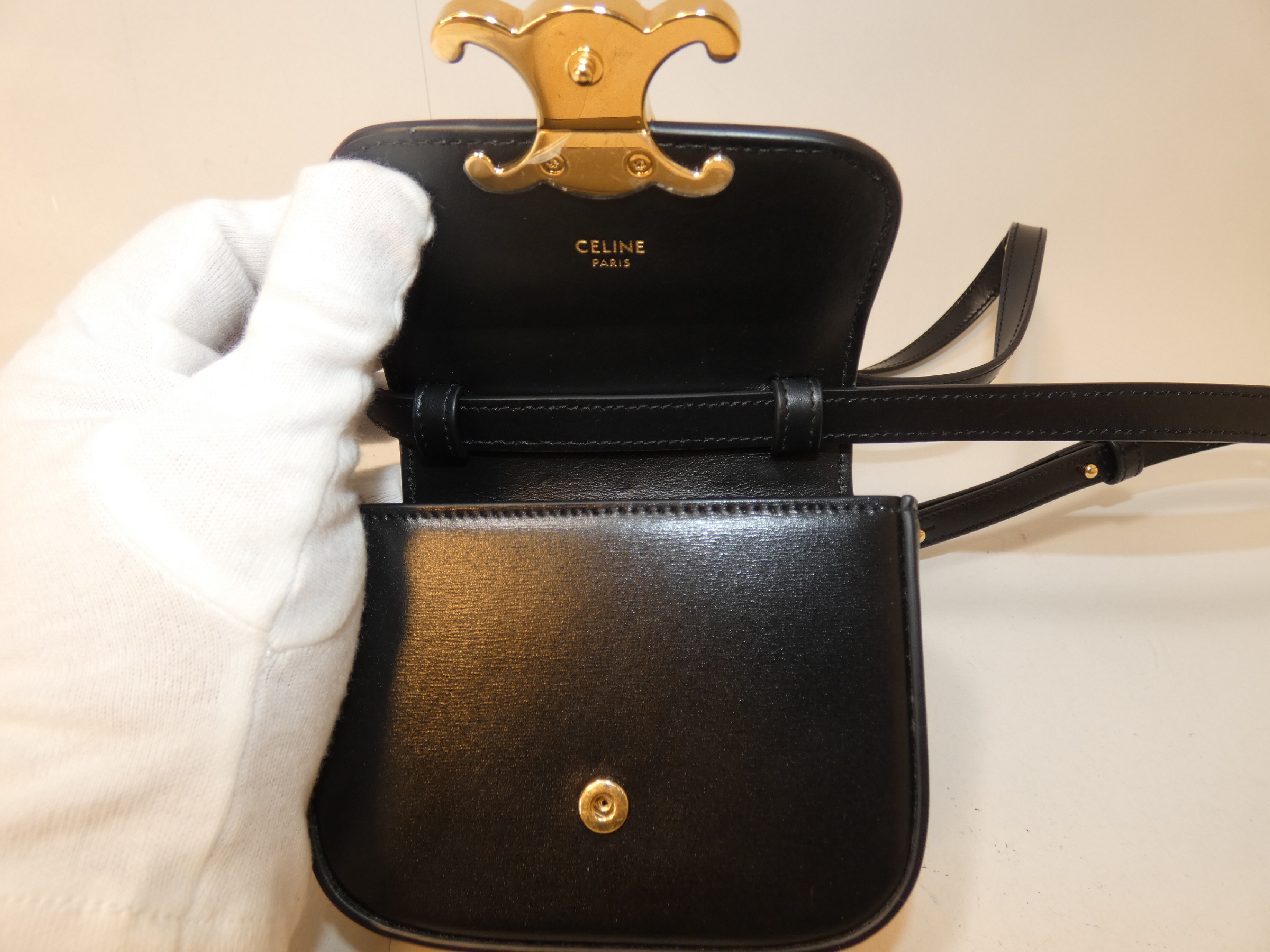 Triomphe Mini Claude Black Shoulder Bag — view 9