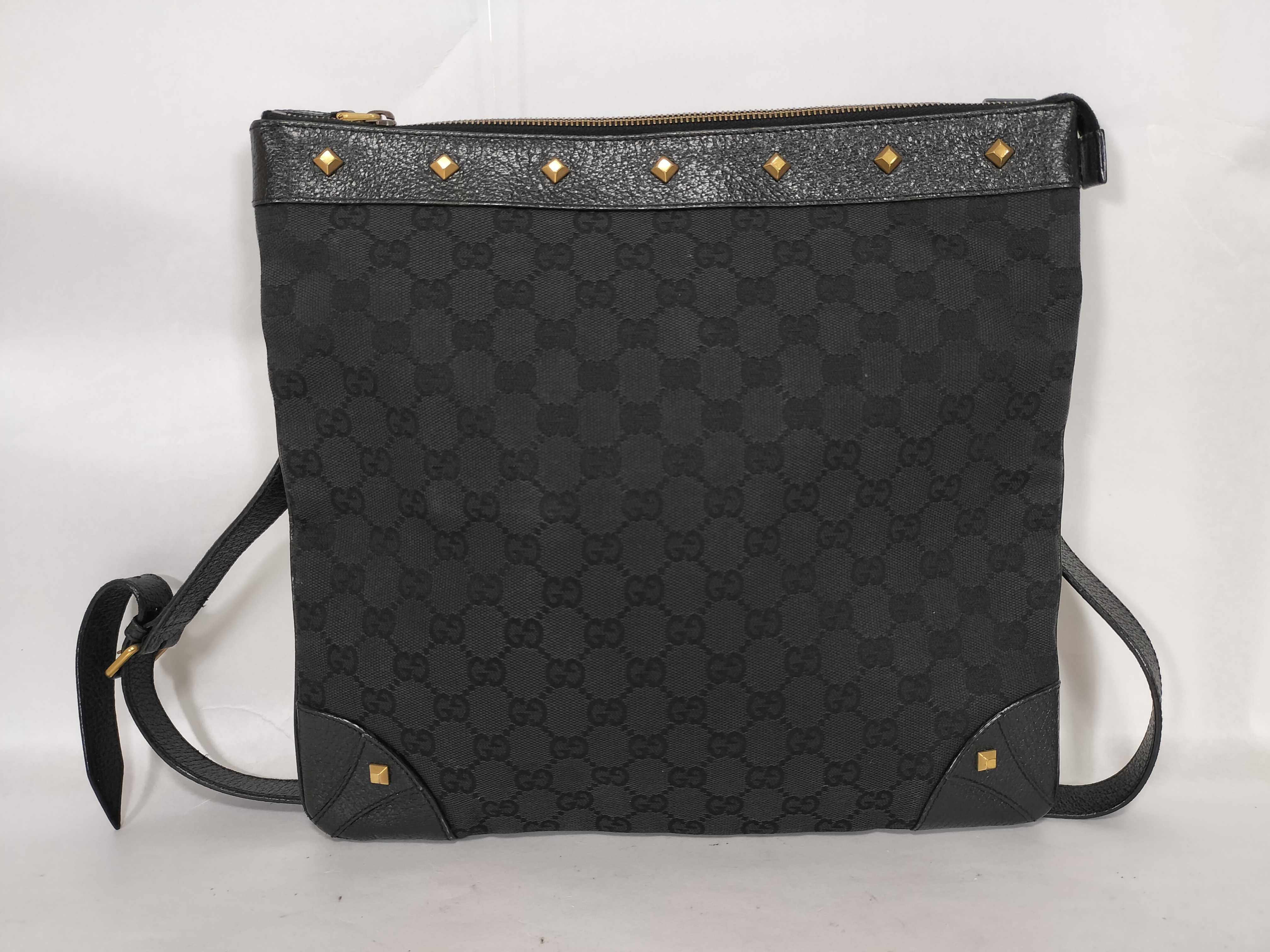 GG Canvas Supreme Studded Canvas Shoulder Bag