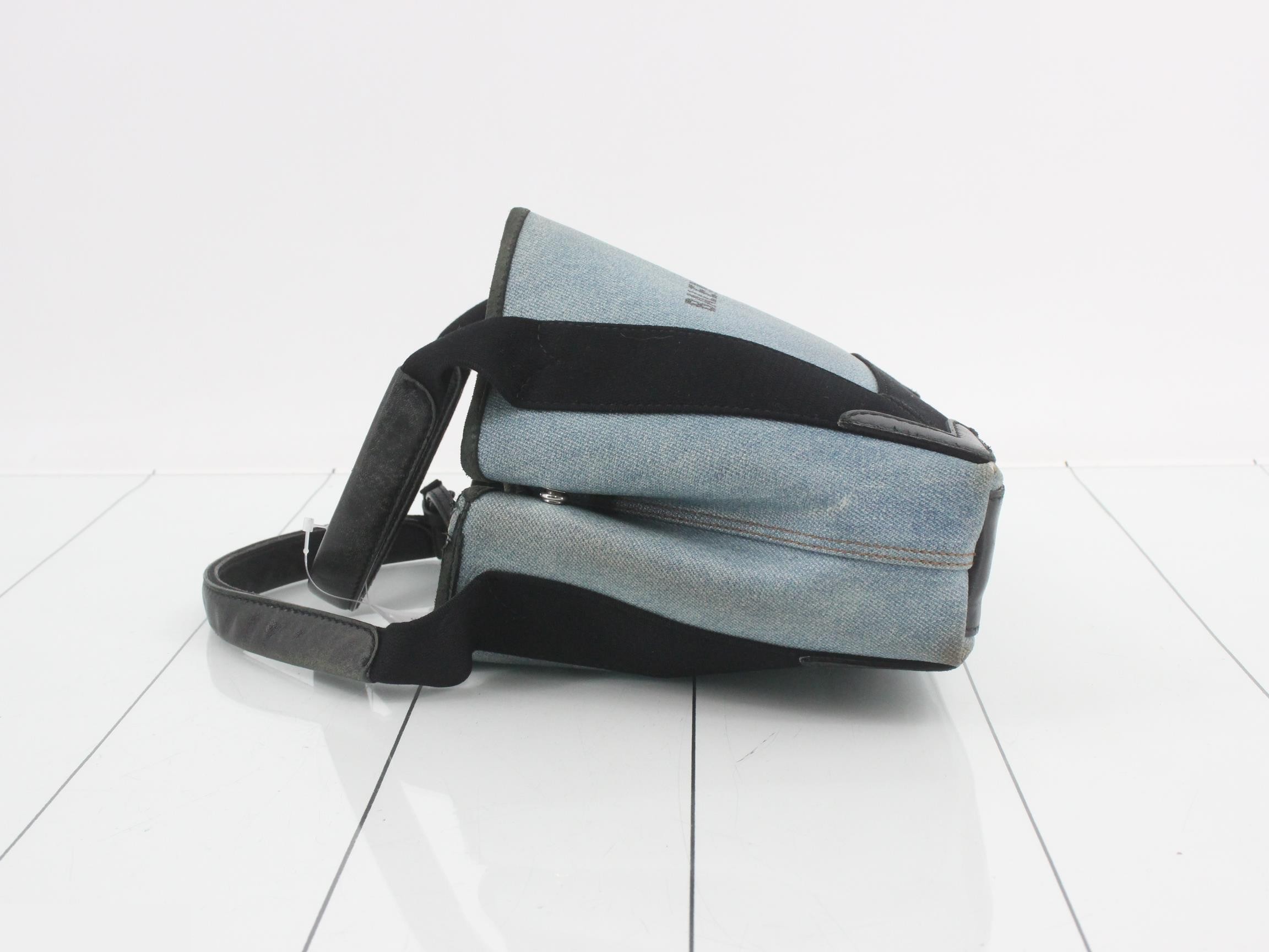 handbag — view 4