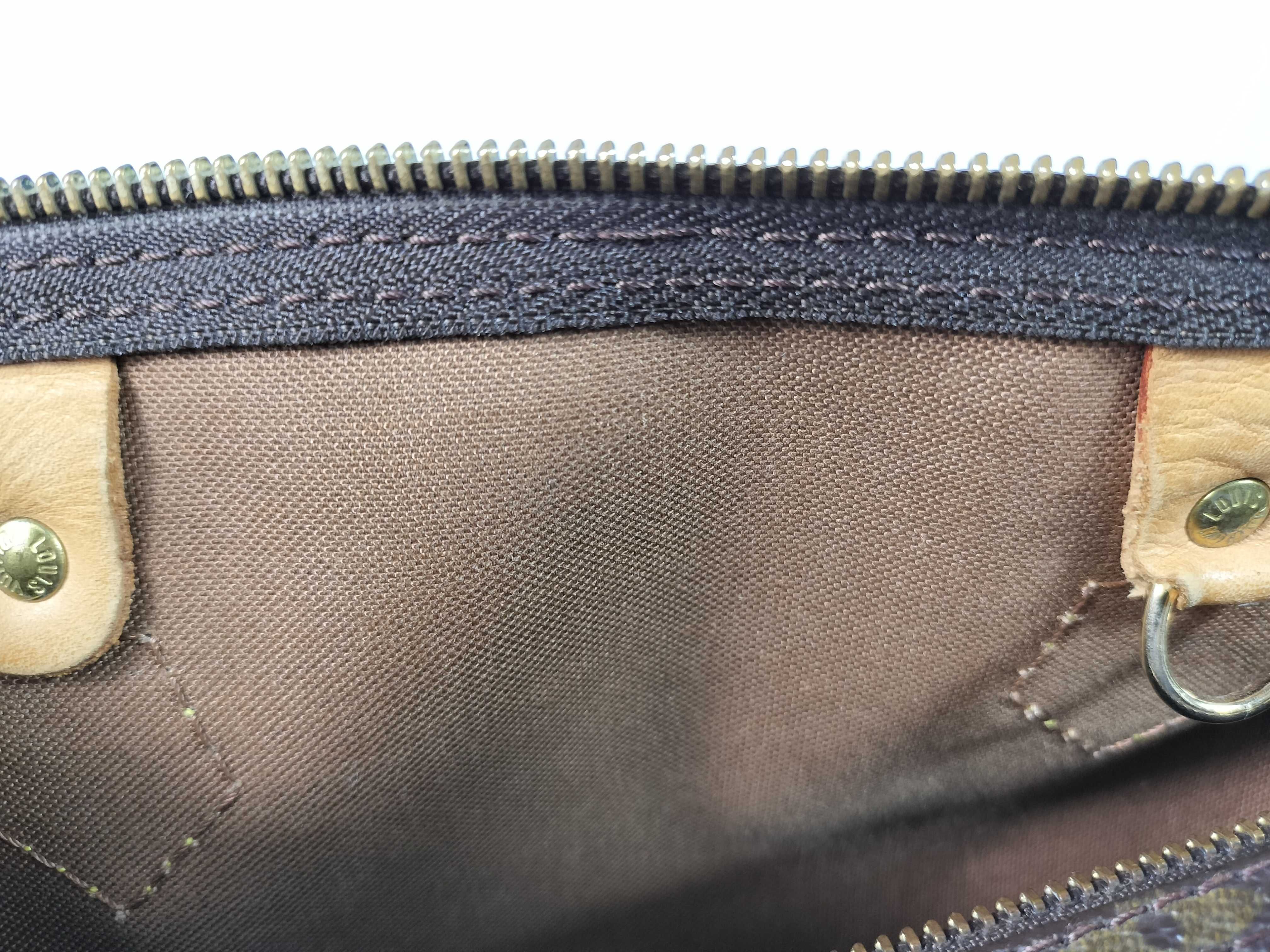 Monogram Louis Vuitton Speedy 30 Handbag — view 11