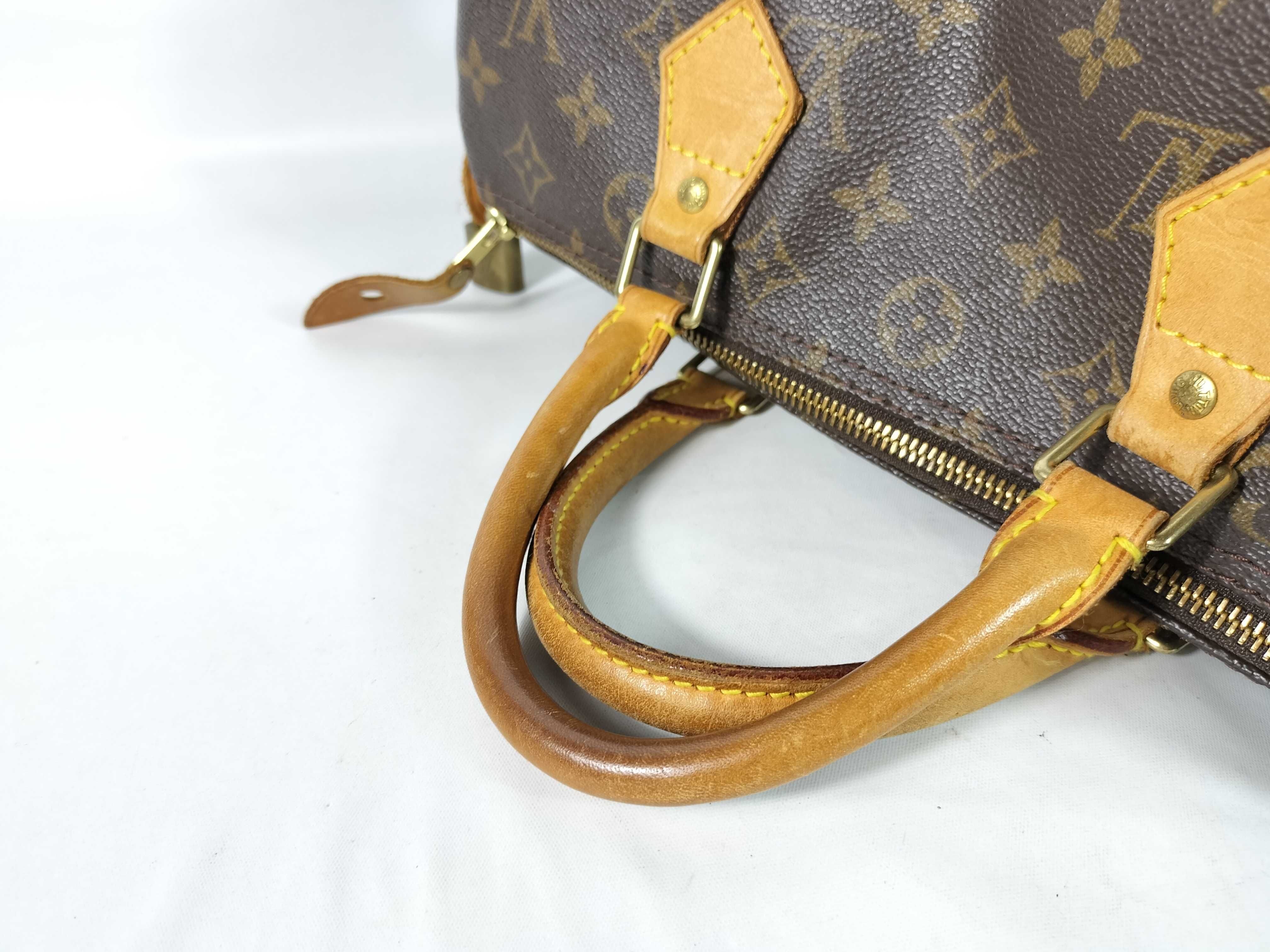 Monogram Louis Vuitton Speedy 30 Handbag — view 3