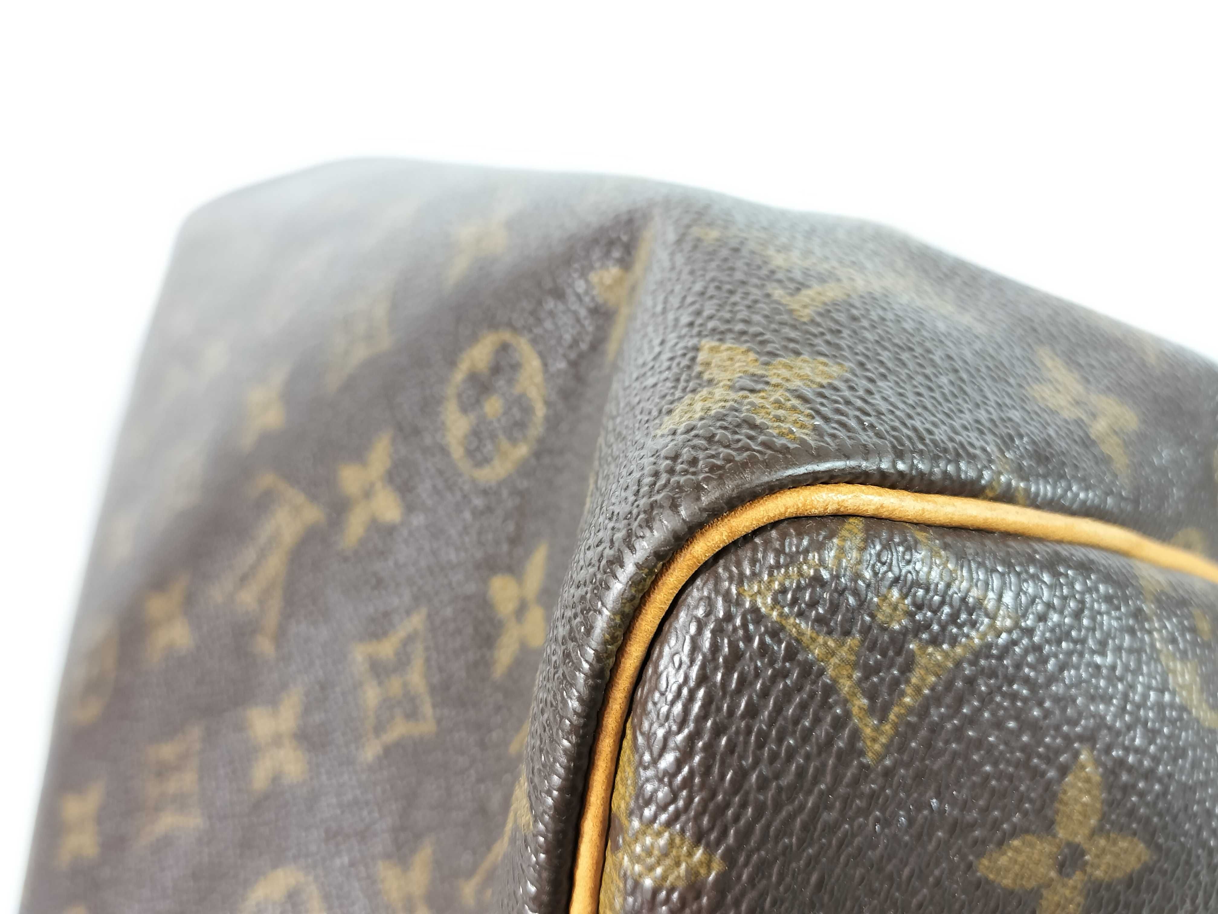 Monogram Louis Vuitton Speedy 30 Handbag — view 6