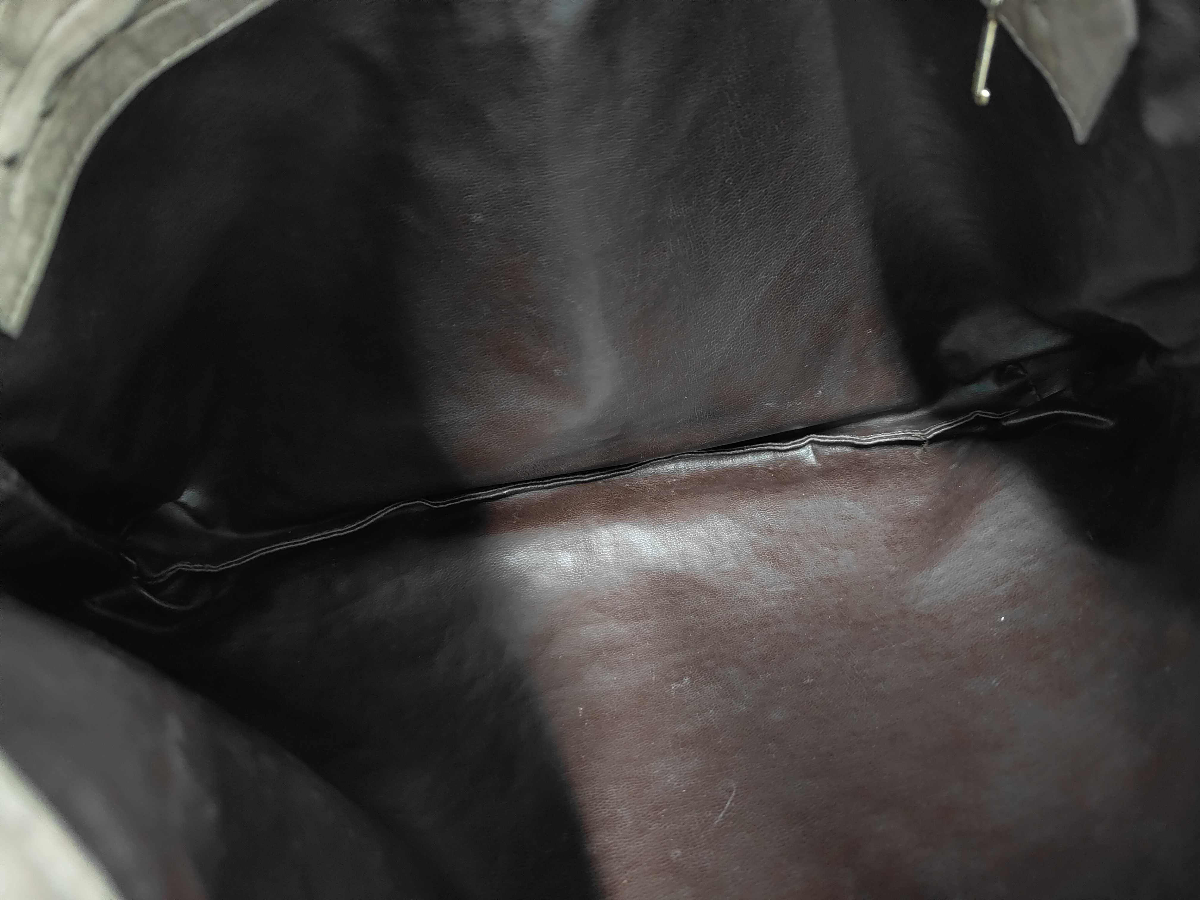 Intrecciato Shoulder Bag — view 8