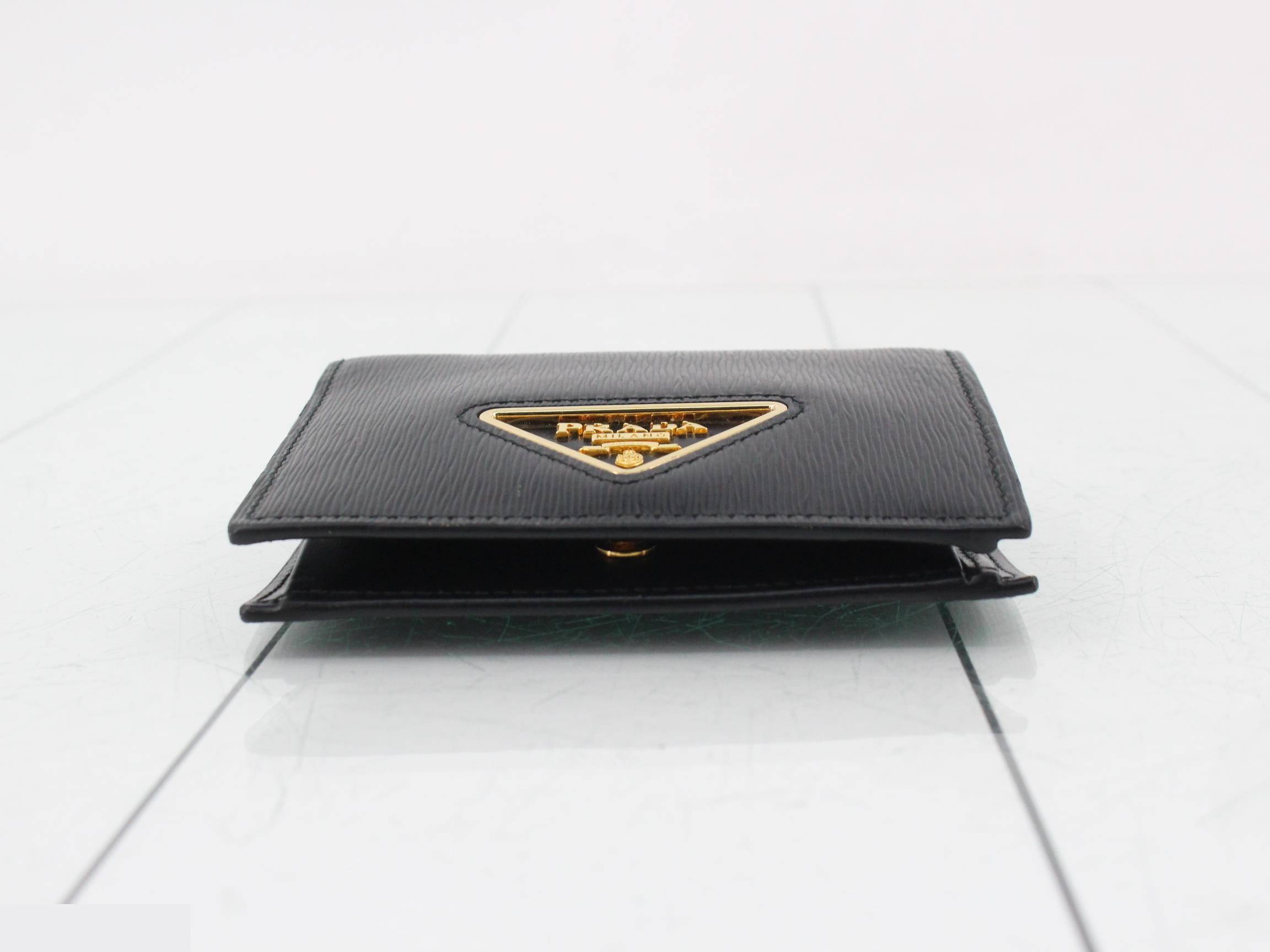 Triangle logo leather bi-fold wallet, black — view 3