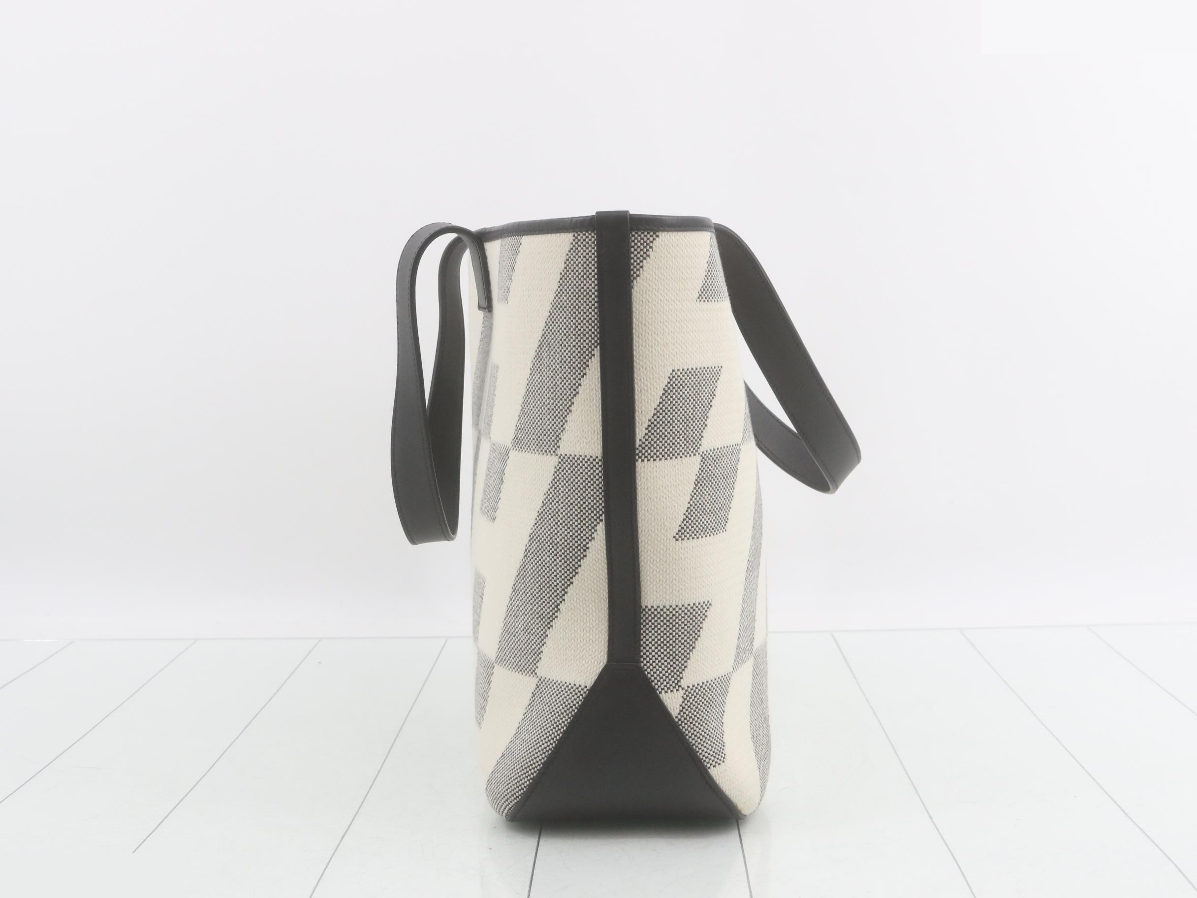 Shoulder Bag — view 3