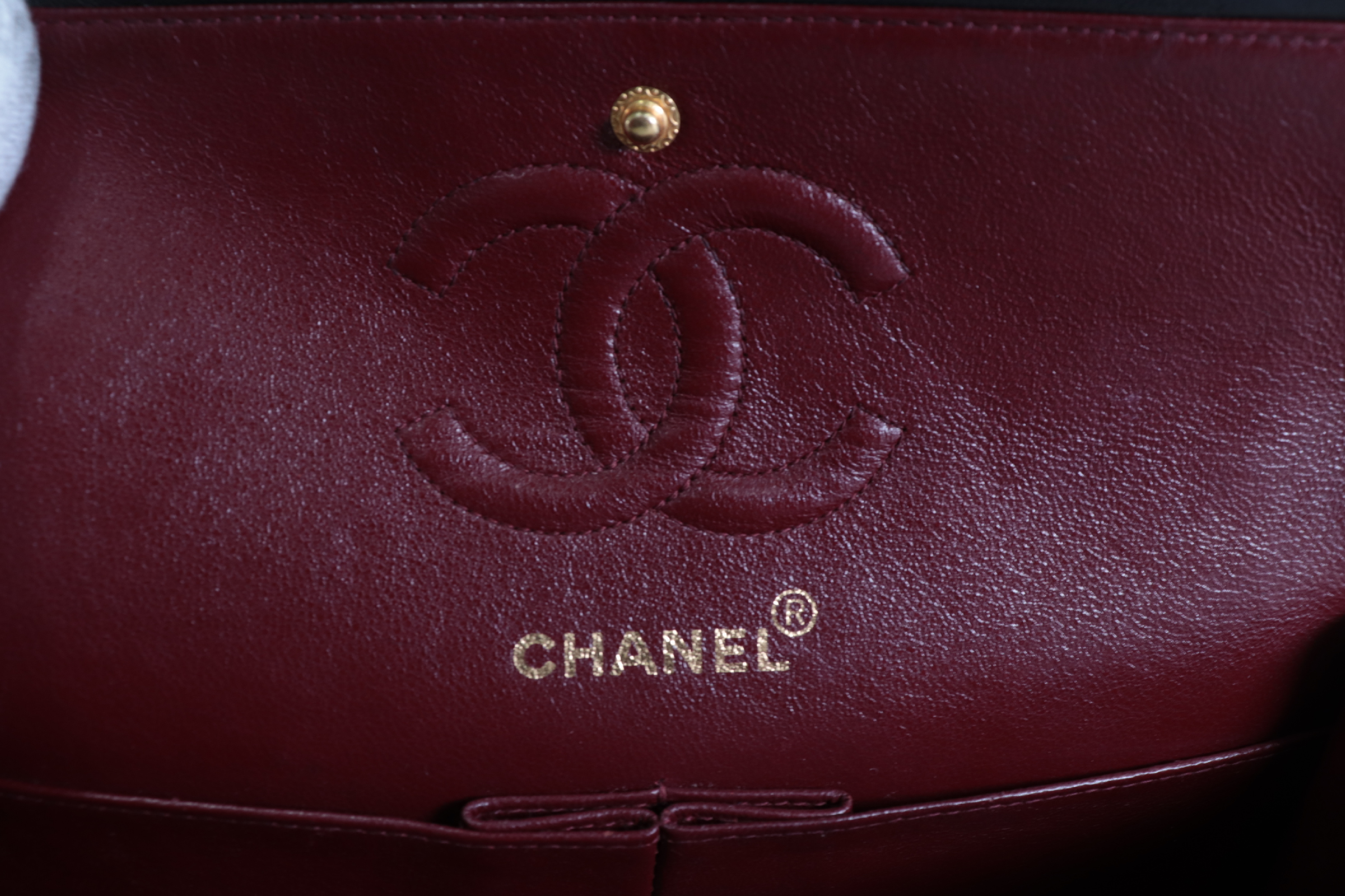 W-flap 23 Lambskin Chain Shoulder Bag (Serial No. 3) — view 7