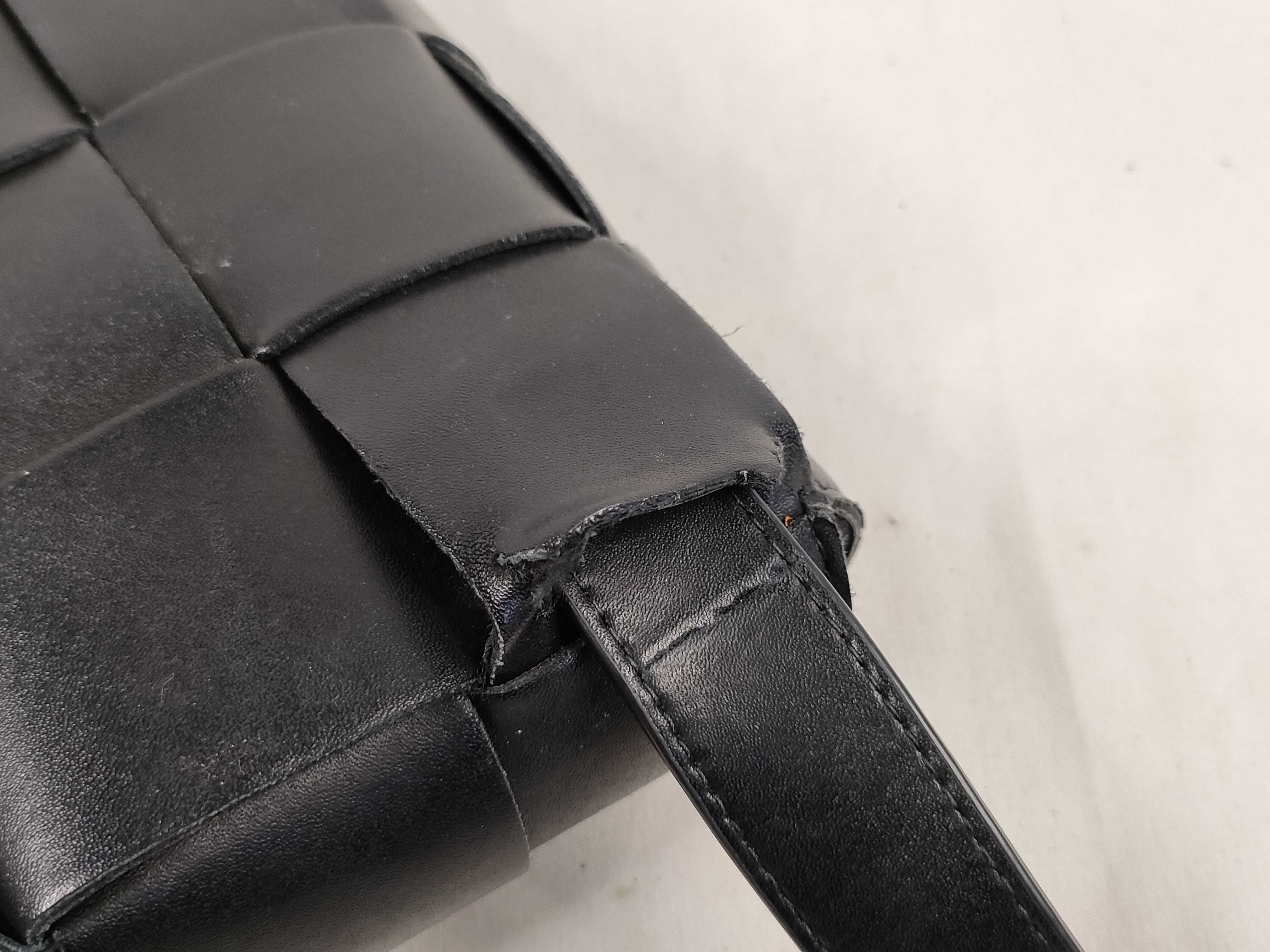 Intrecciato FR- Maxi Intrecciato Cassette Leather Sling Backpack Black Shoulder Bag — view 5