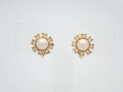 Rhinestone and pearl gold-plated earrings