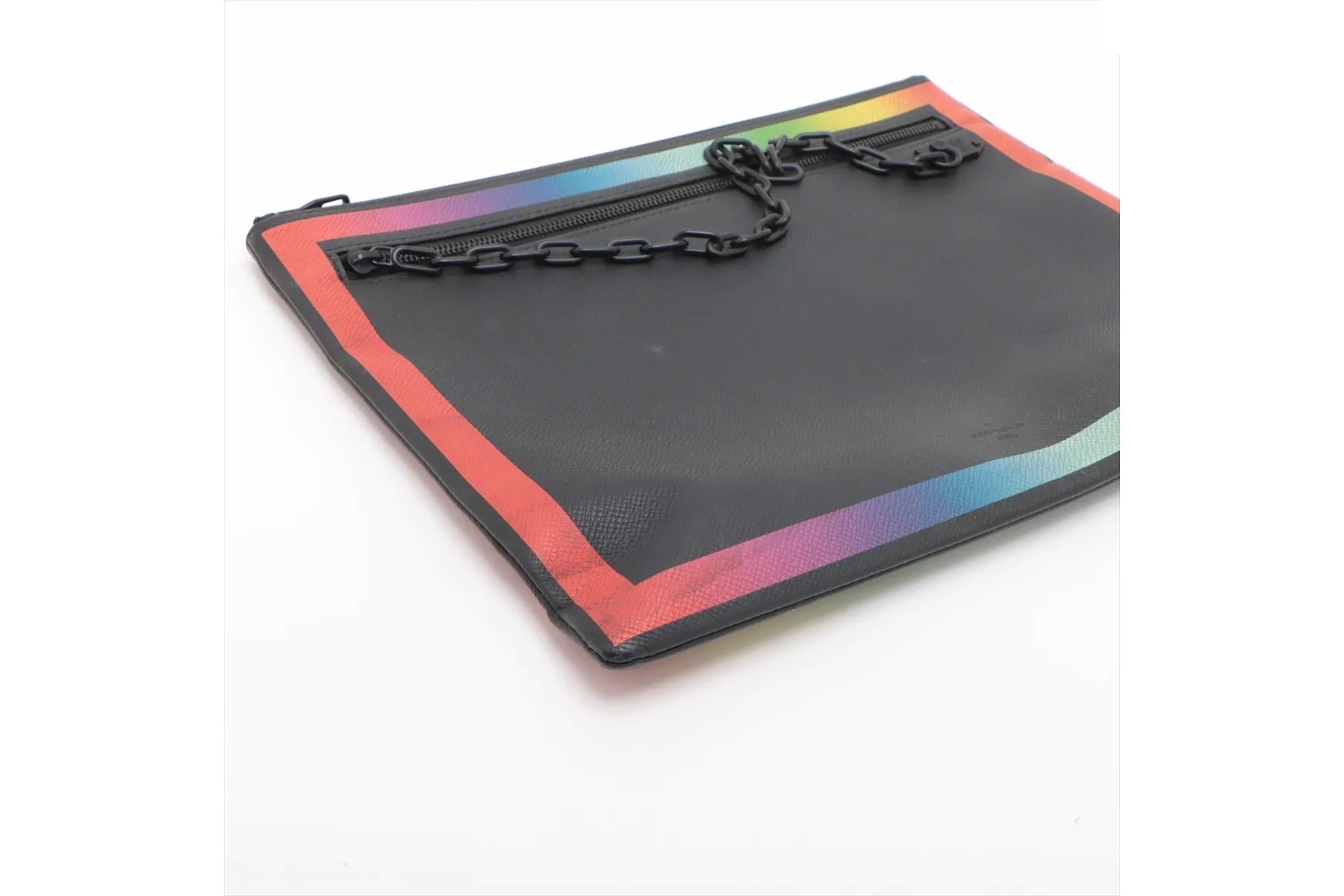 Taiga Rainbow Pochette A4 M30347 Second Bag — view 4