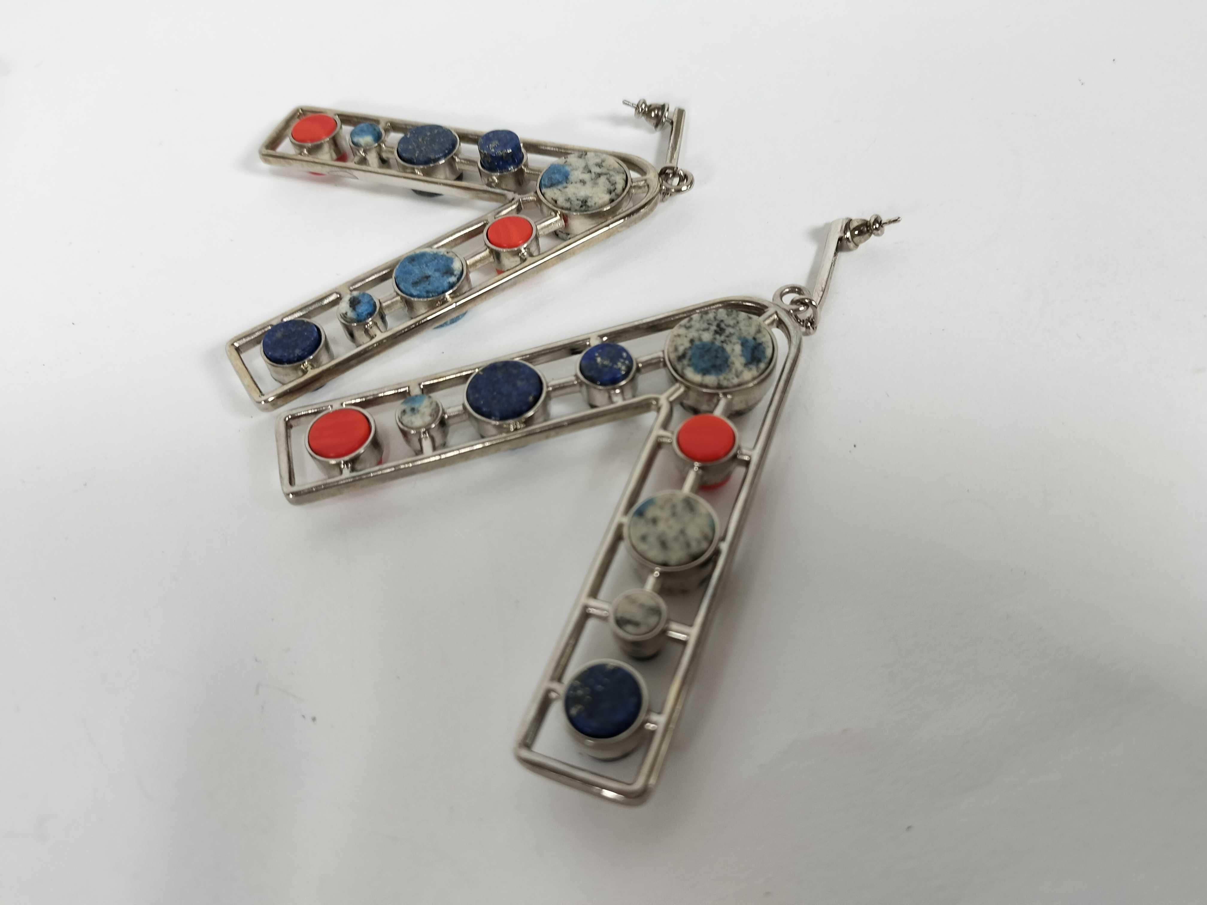 earrings — view 4