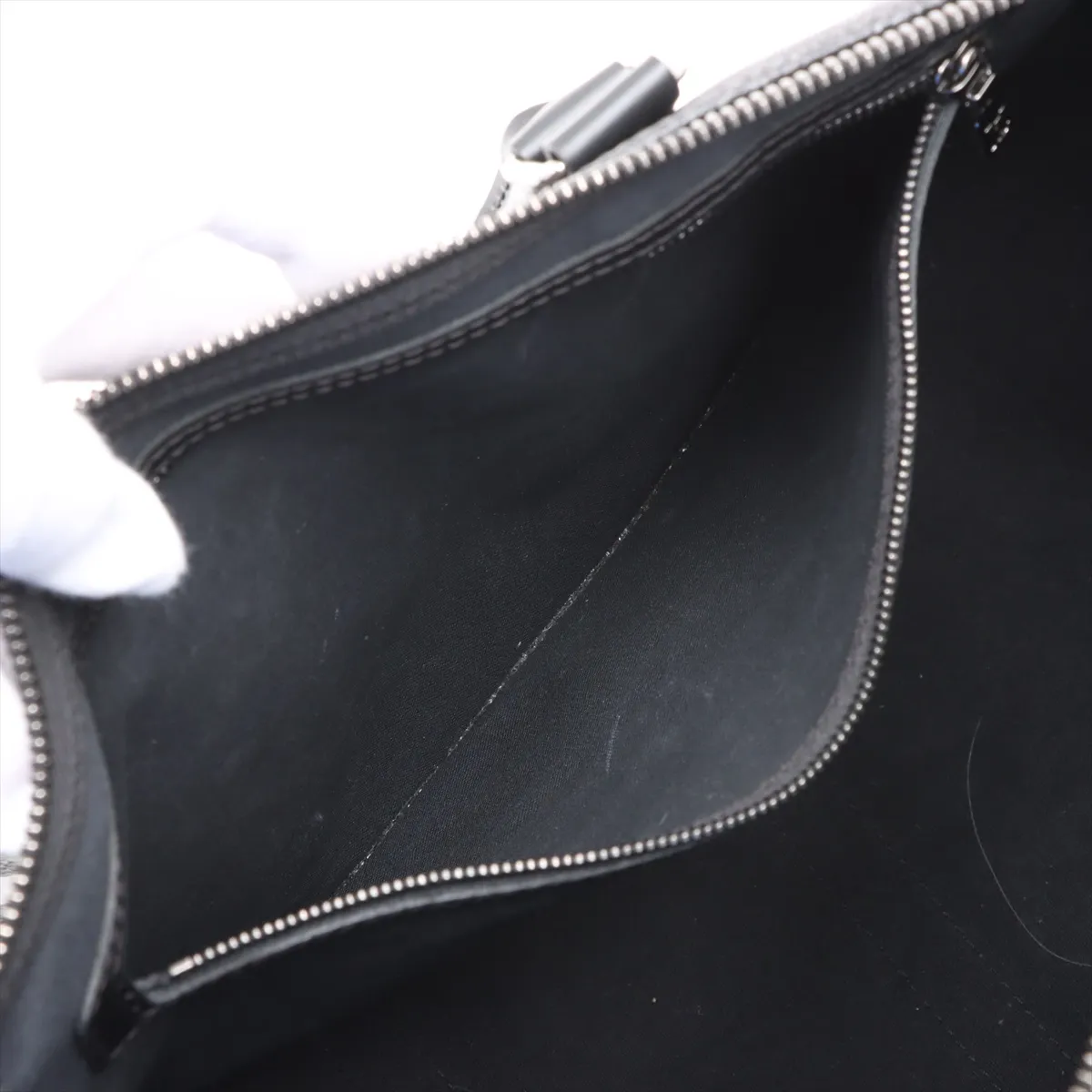 x Fragment Design Monogram Eclipse Keepall Bandouliere 45 M43413 Black AA1167 — view 10