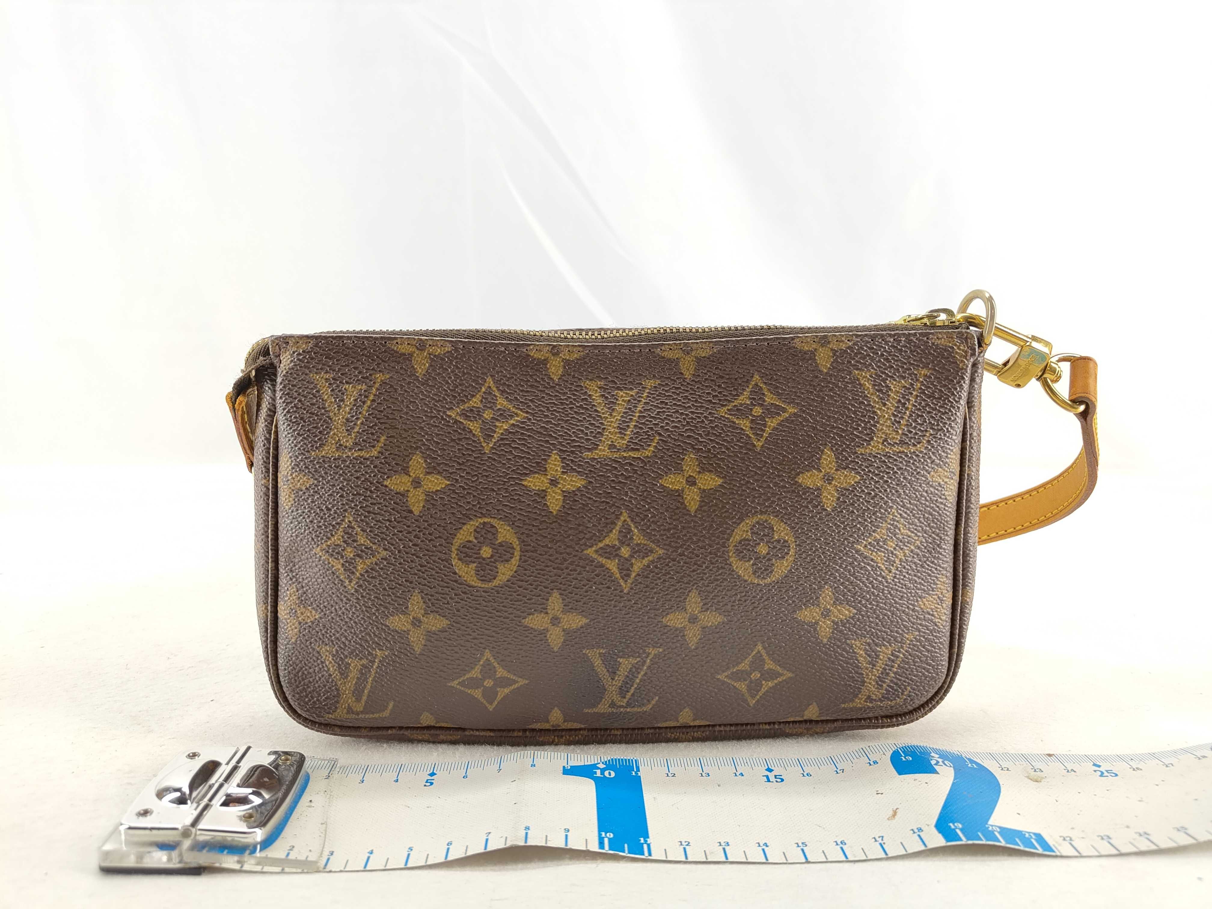 Monogram — view 2