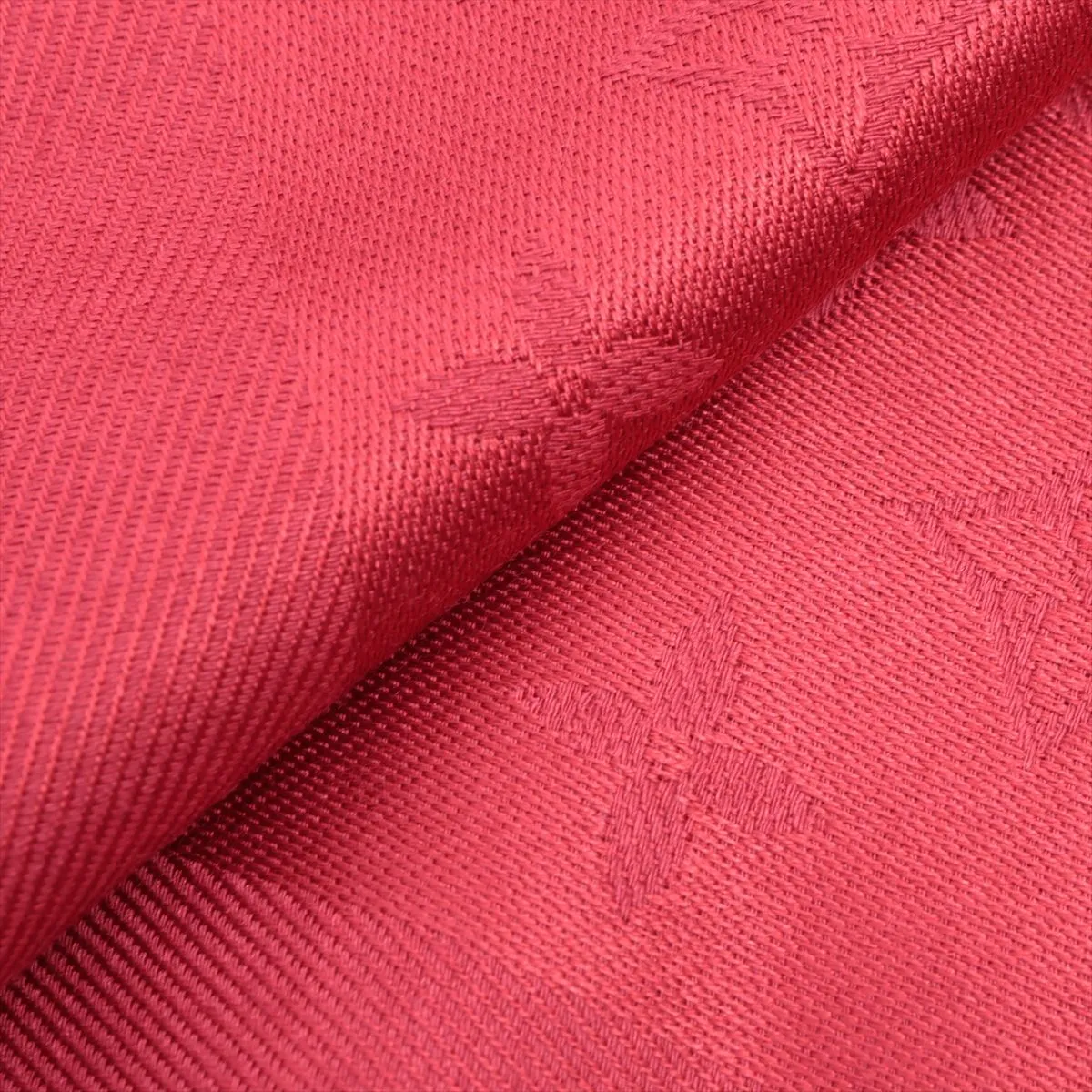 M72237 Monogram Shawl IS0136 Stole, Silk x Wool, Red. Shows signs of wear, — view 2