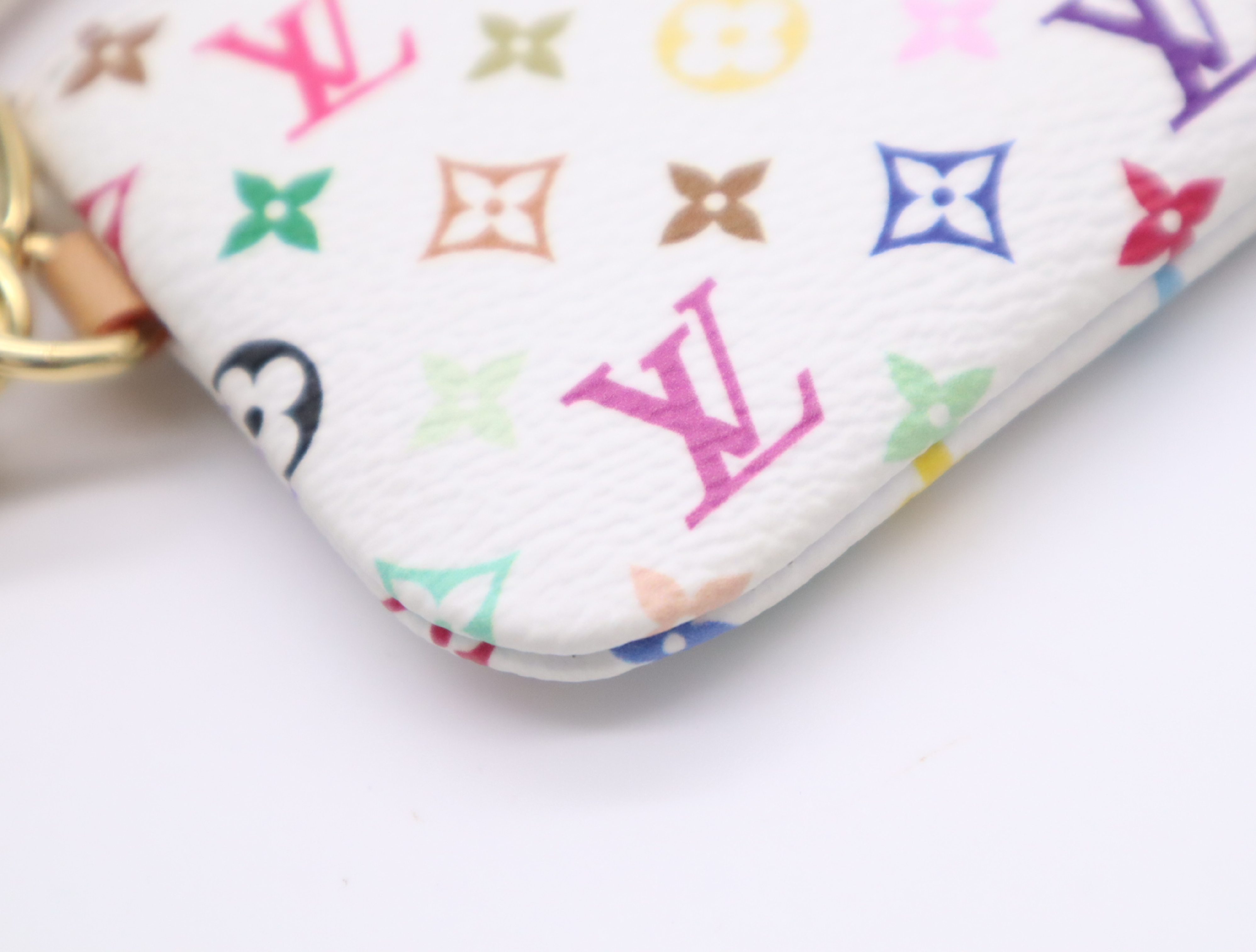 M14099 Multicolor LV x TM Phone Holder Blanc with Strap, Chain Strap, and Charm. Other accessories. — view 6