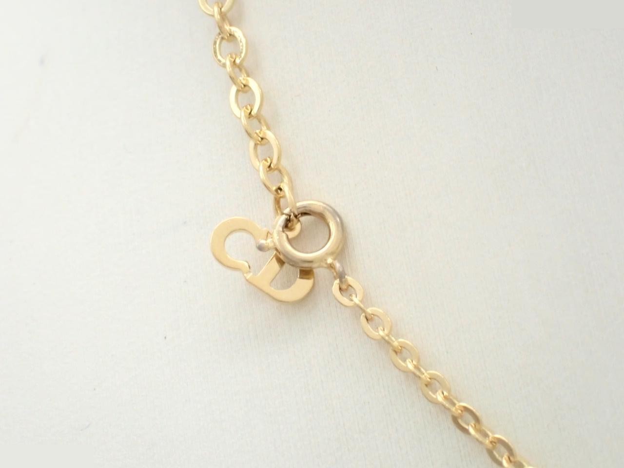Other lines: Precious metals, necklaces, pendants — view 2