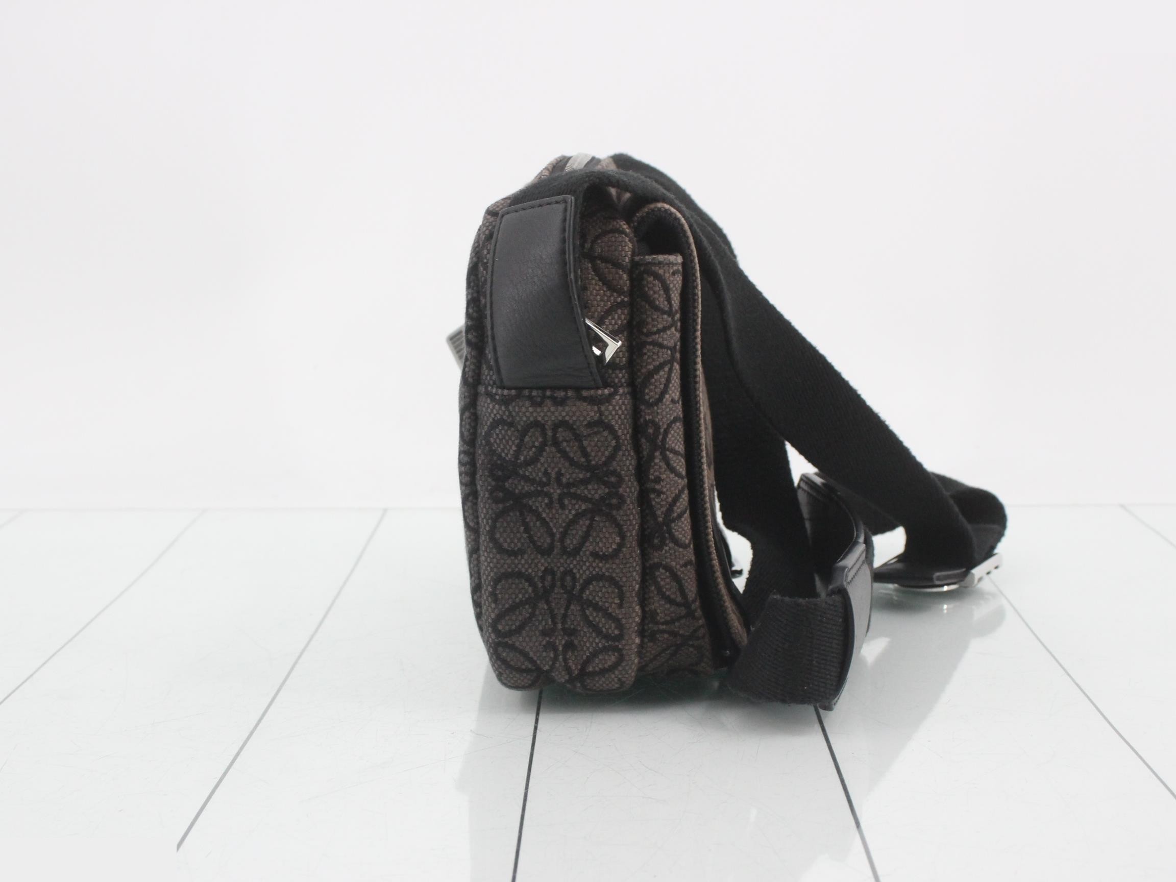 Anagram Shoulder Bag — view 4