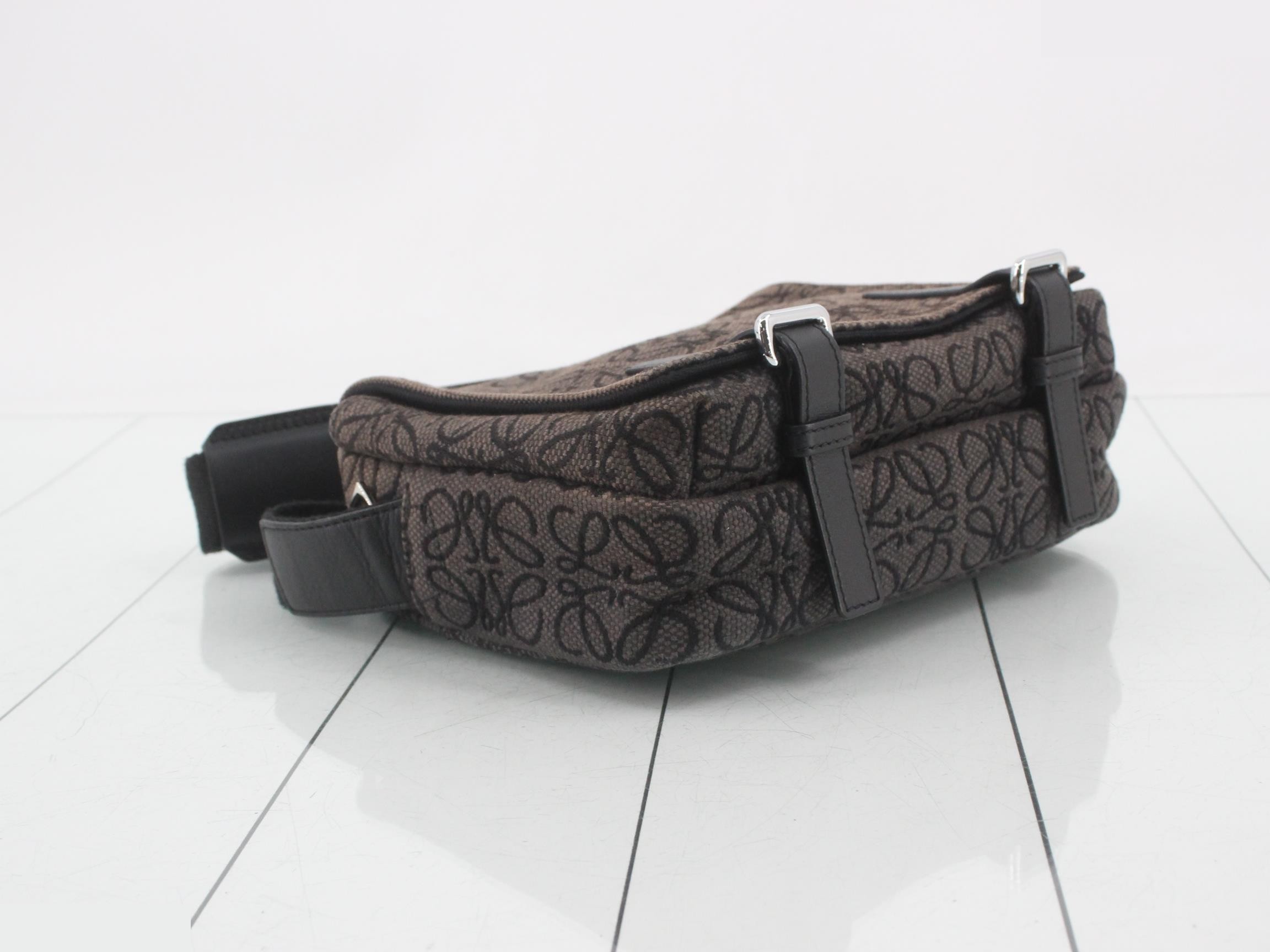 Anagram Shoulder Bag — view 5