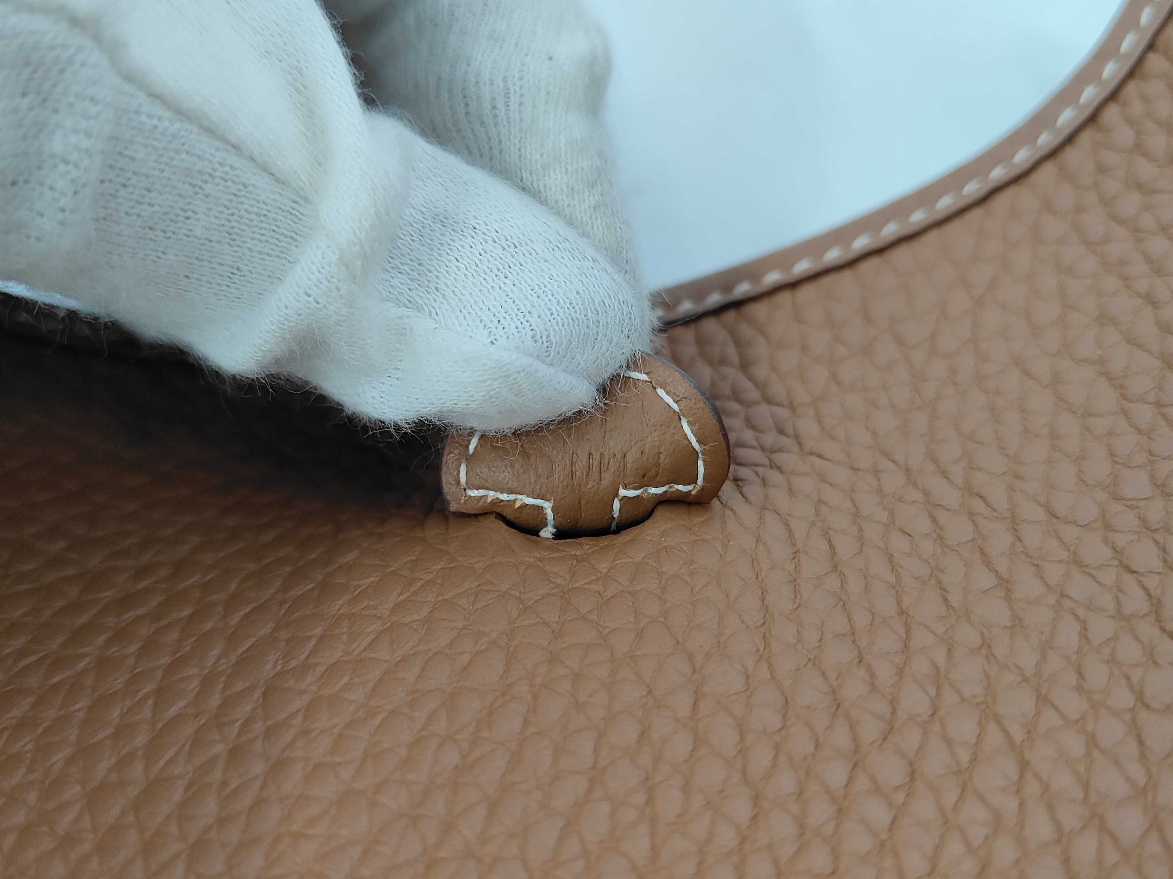 Evelyne 16 TPM Amazon Shoulder Bag — view 10