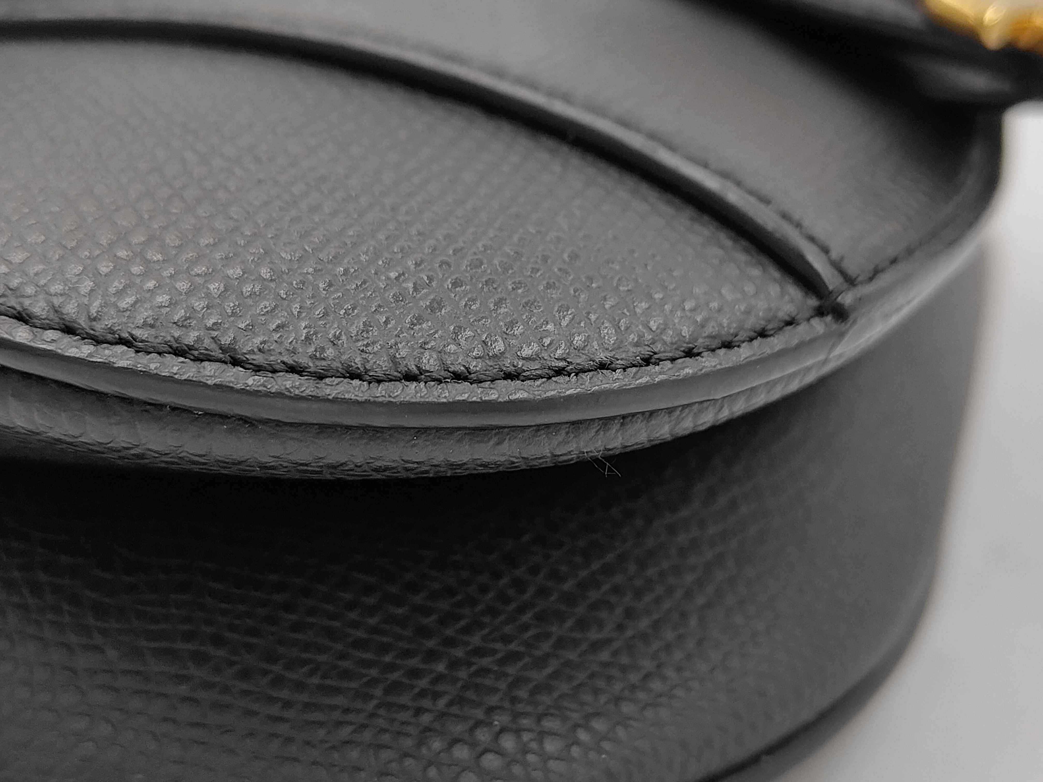 Saddle Leather Black Gold Bag — view 4