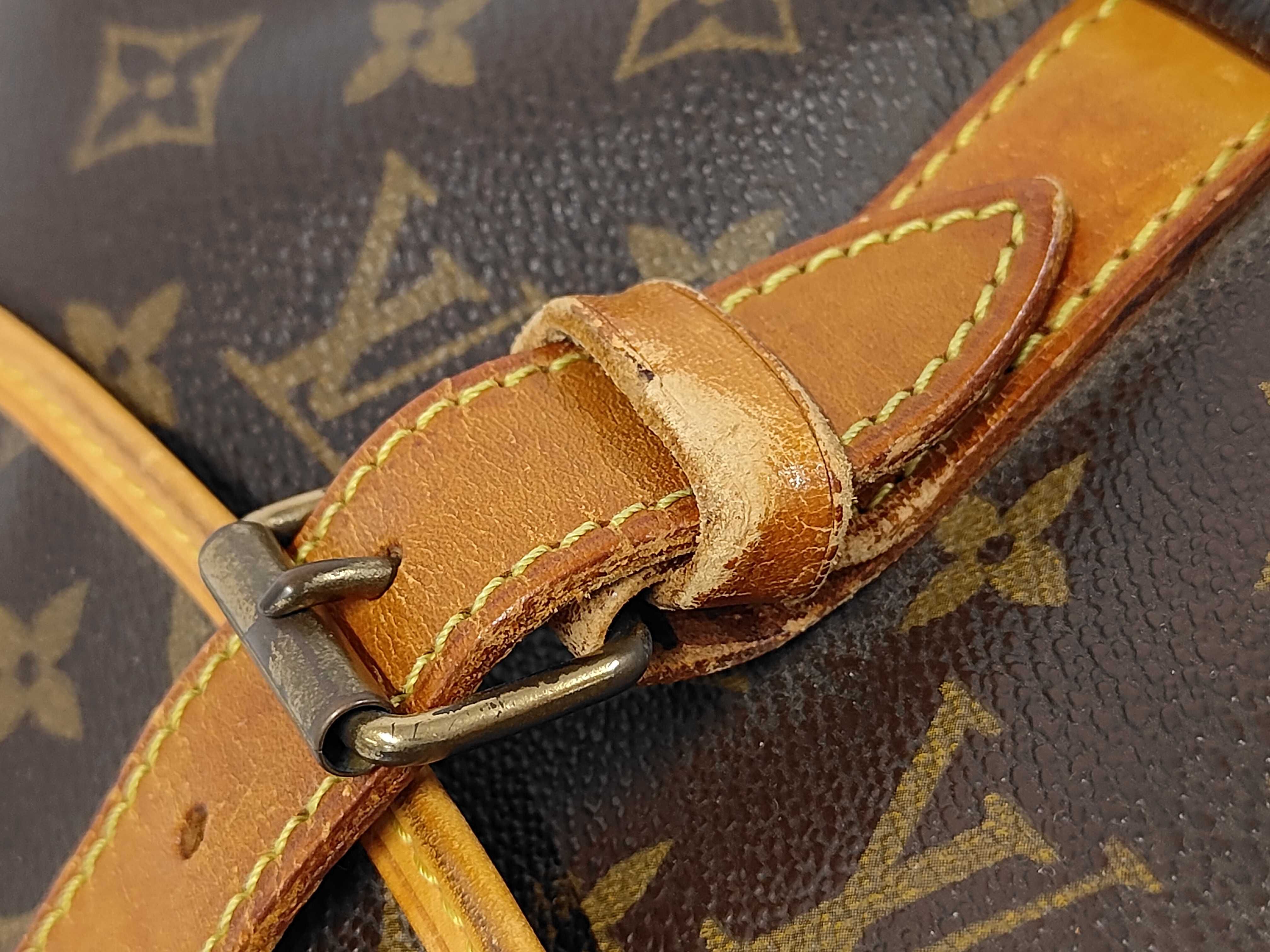 Monogram — view 8
