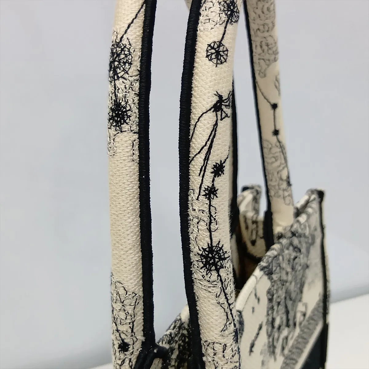 Zodiac Book Tote Medium Canvas Tote Bag White — view 10