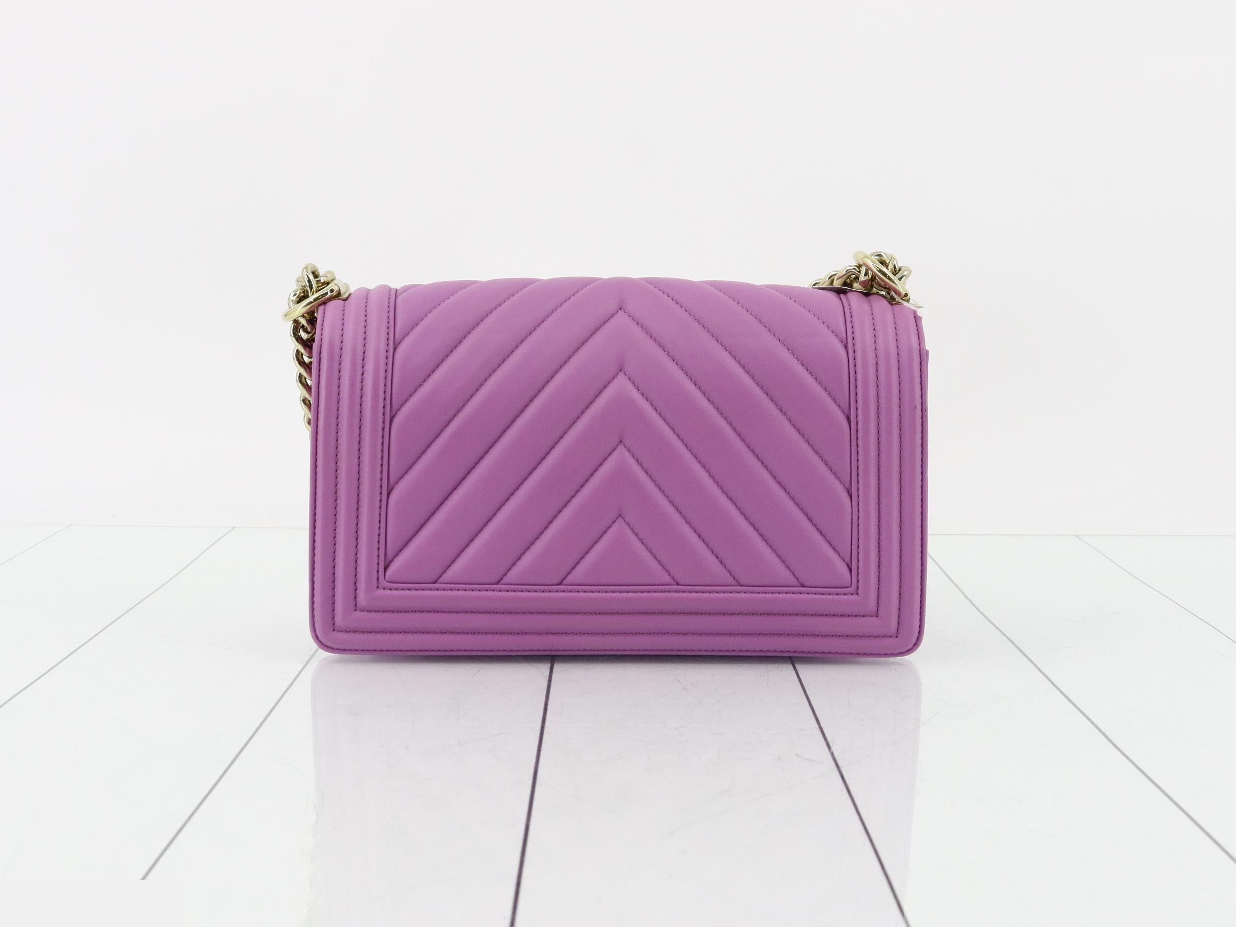 Boy Chanel 25 Chevron — view 2