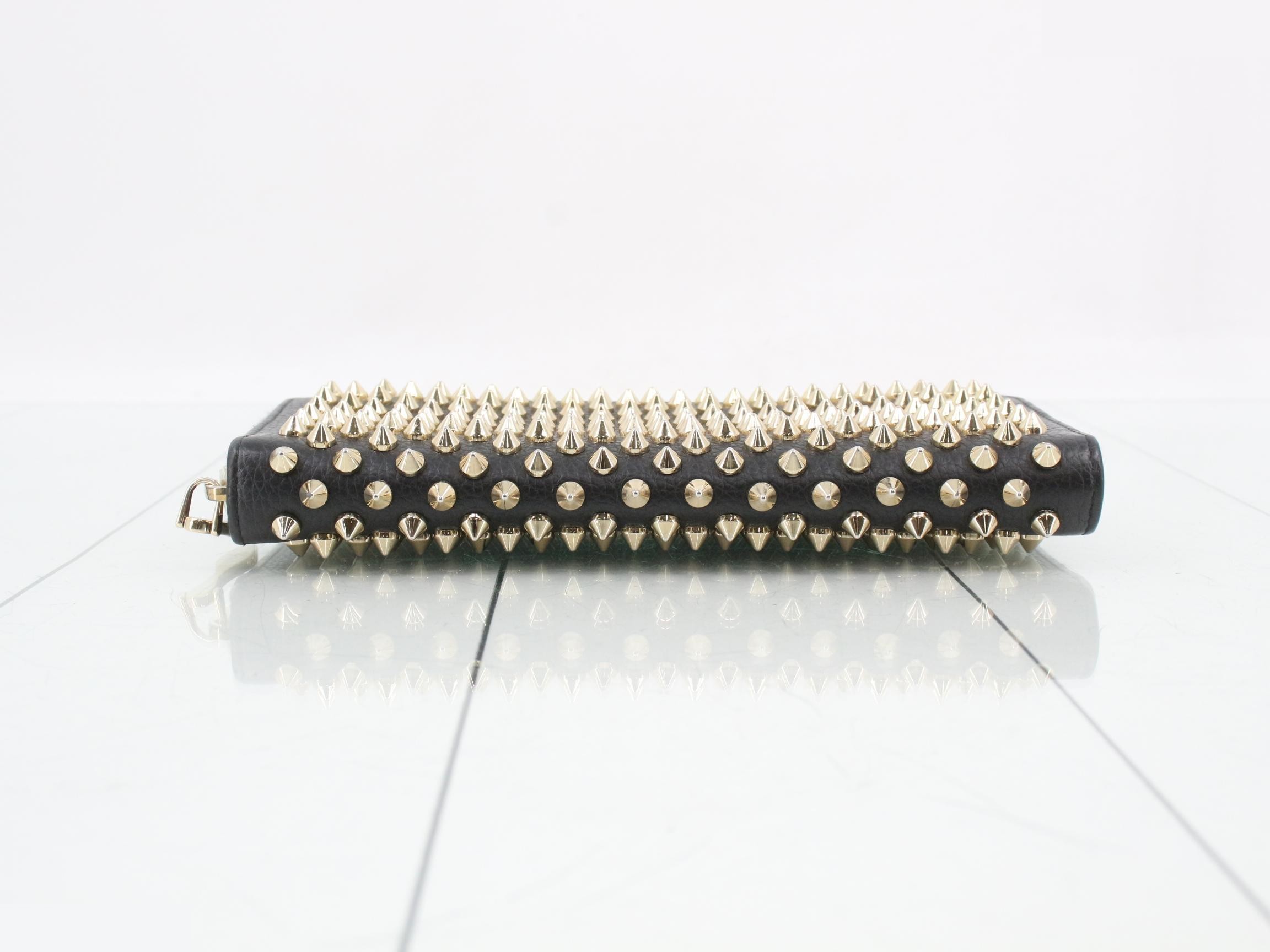 Other lines: Bags and Wallets — view 3