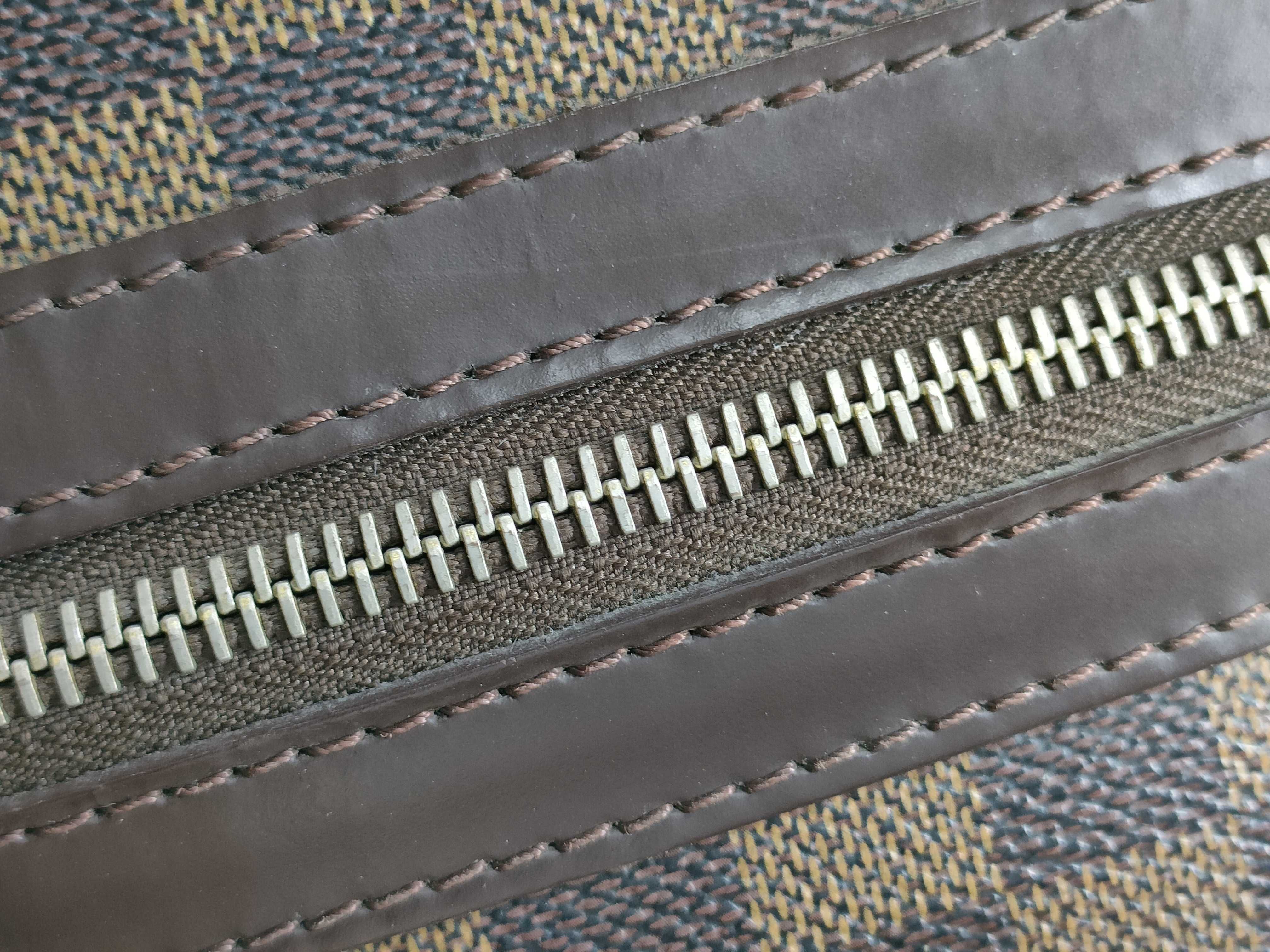 Damier Vuitton Shoulder Bag — view 14