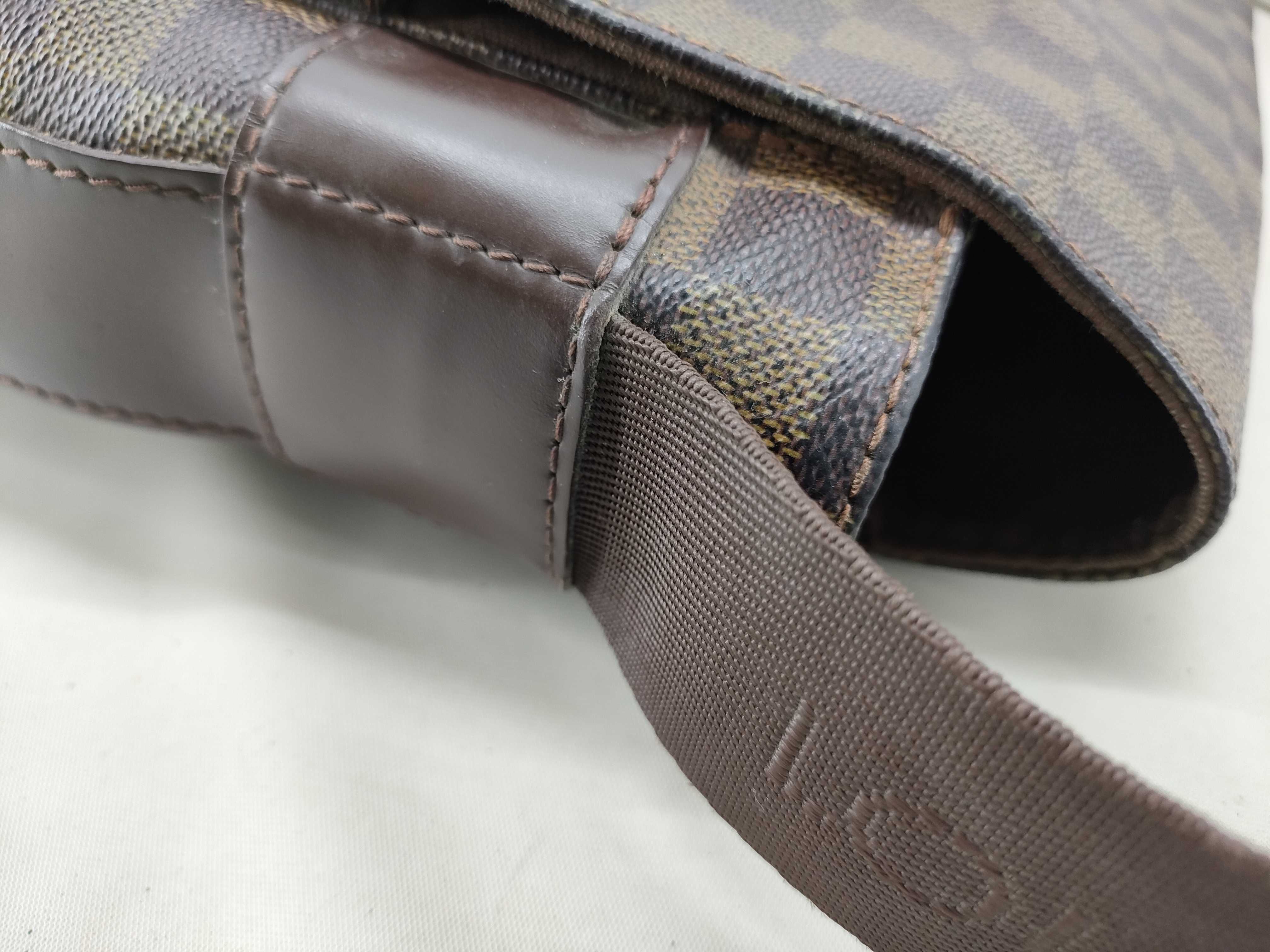 Damier Vuitton Shoulder Bag — view 6