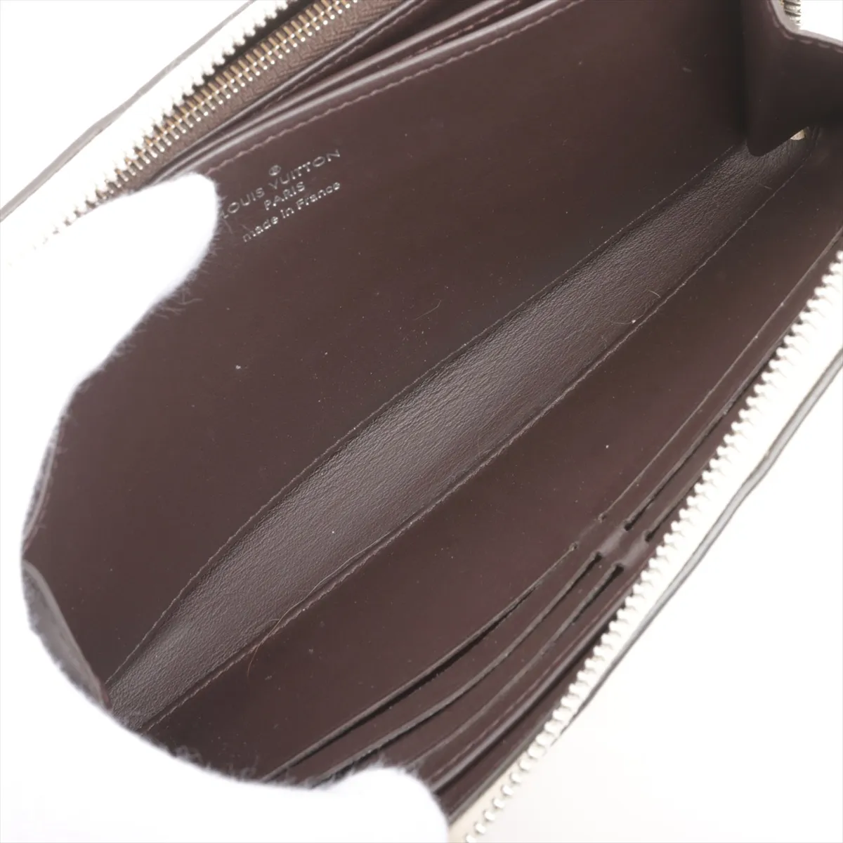 Mahina Zippy Wallet M69822 TN0179 Beige Round Zip Wallet — view 7