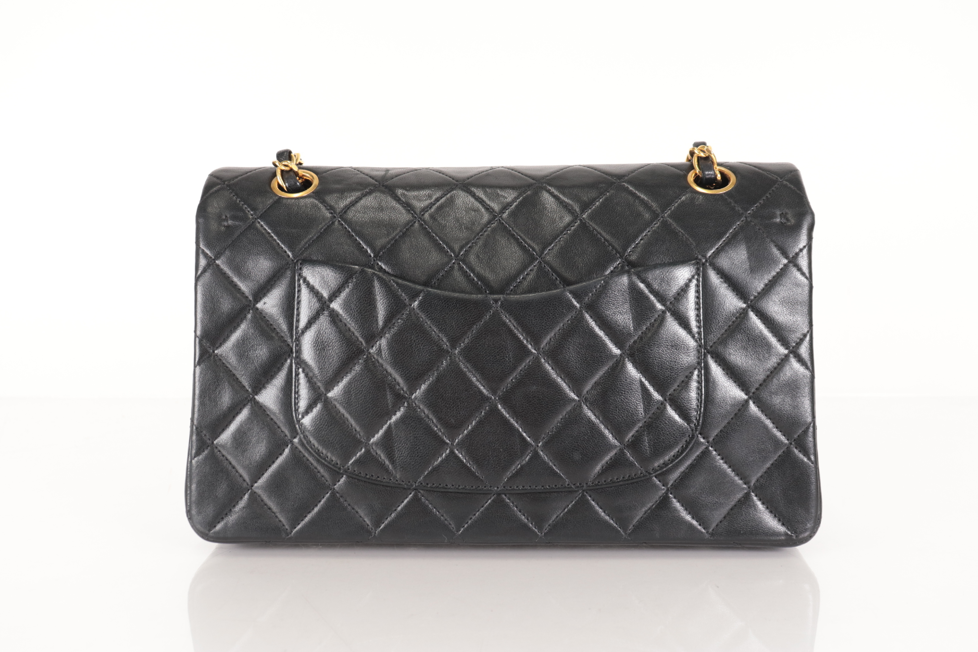 W-flap 25 Lambskin Shoulder Bag (Serial No. 2) — view 3