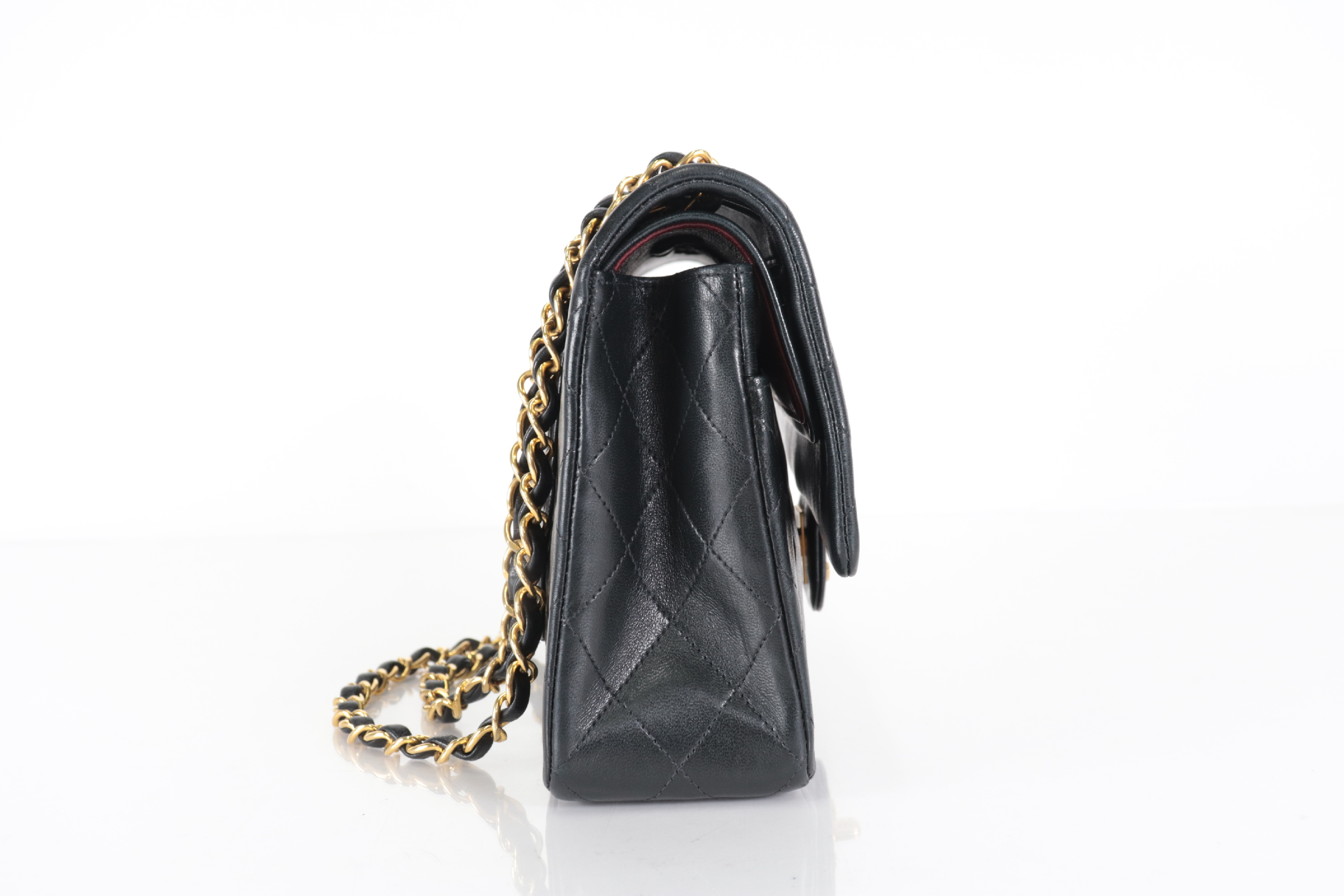 W-flap 25 Lambskin Shoulder Bag (Serial No. 2) — view 4