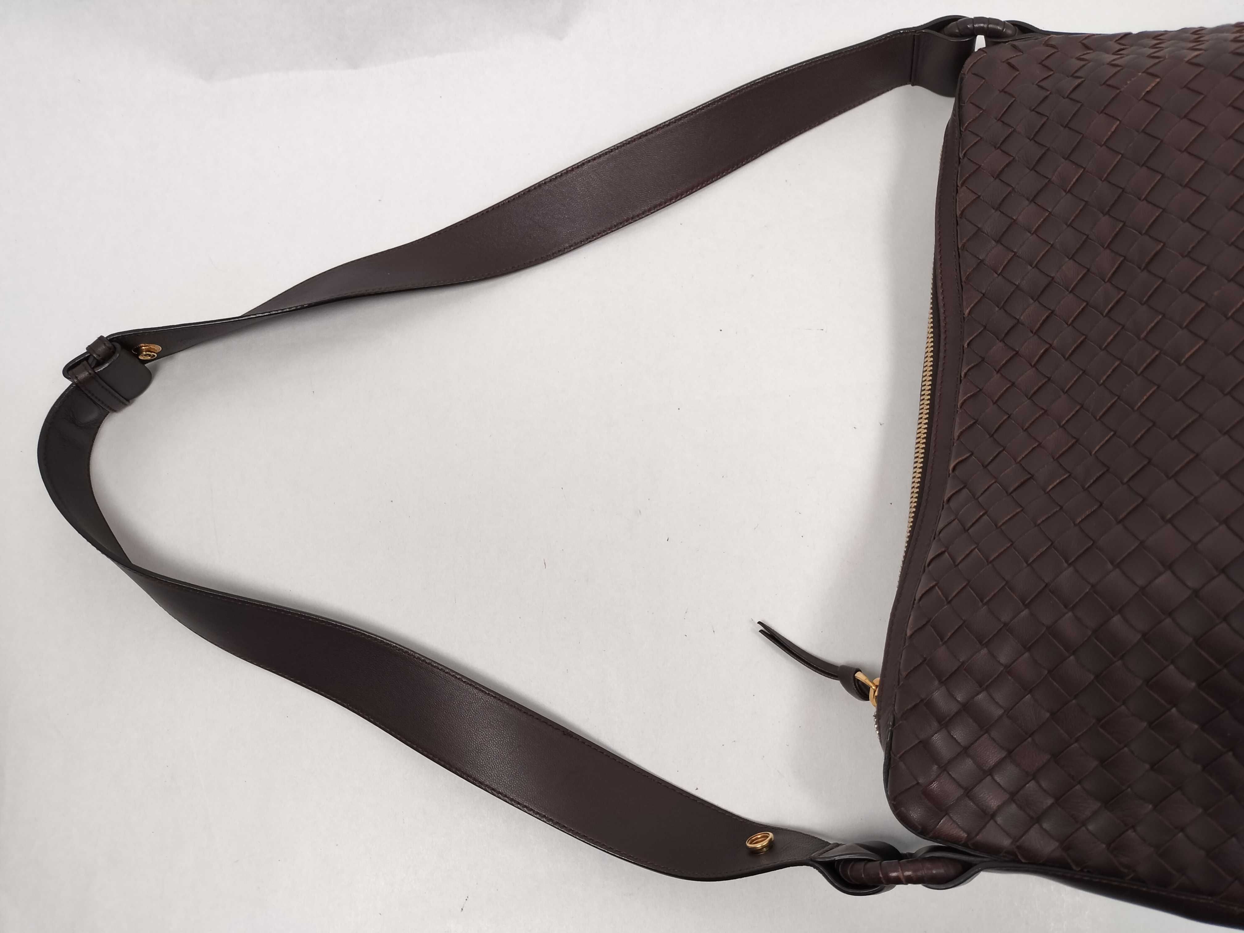Intrecciato Shoulder Bag (Brown) — view 3