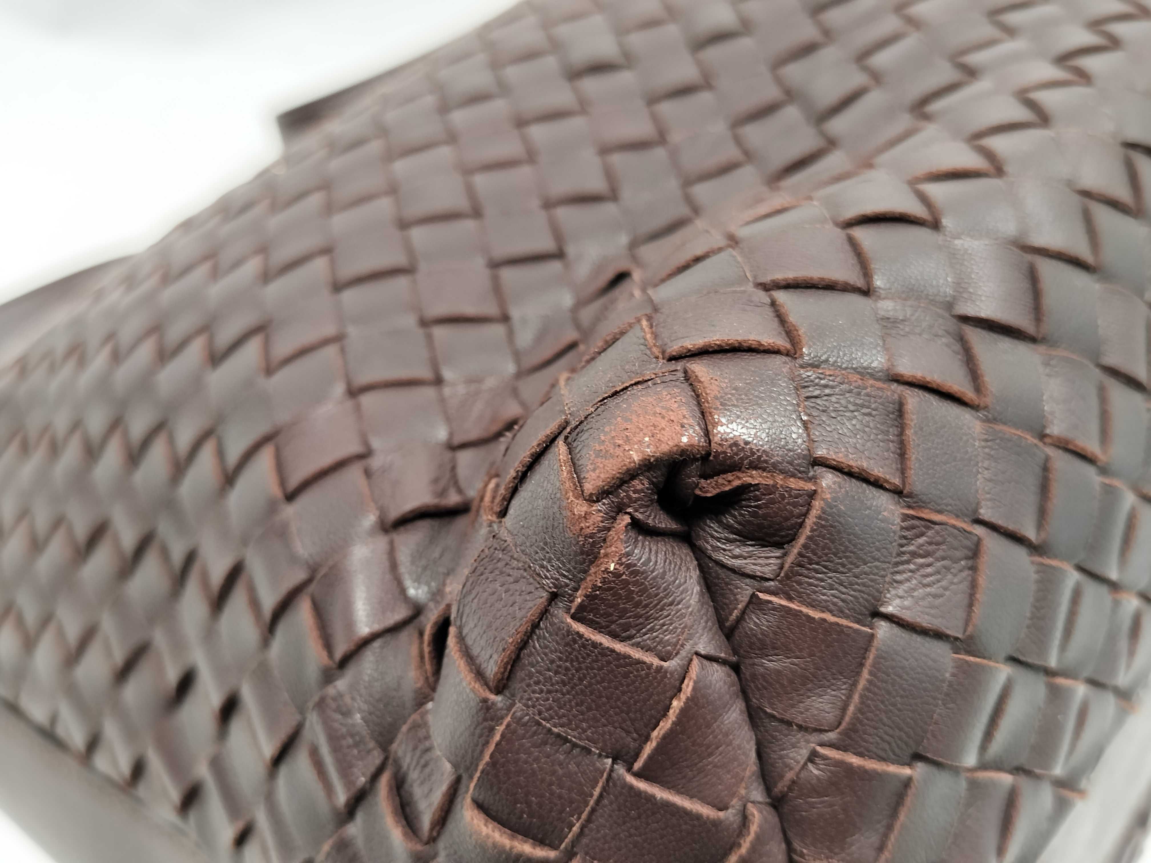 Intrecciato Shoulder Bag (Brown) — view 6