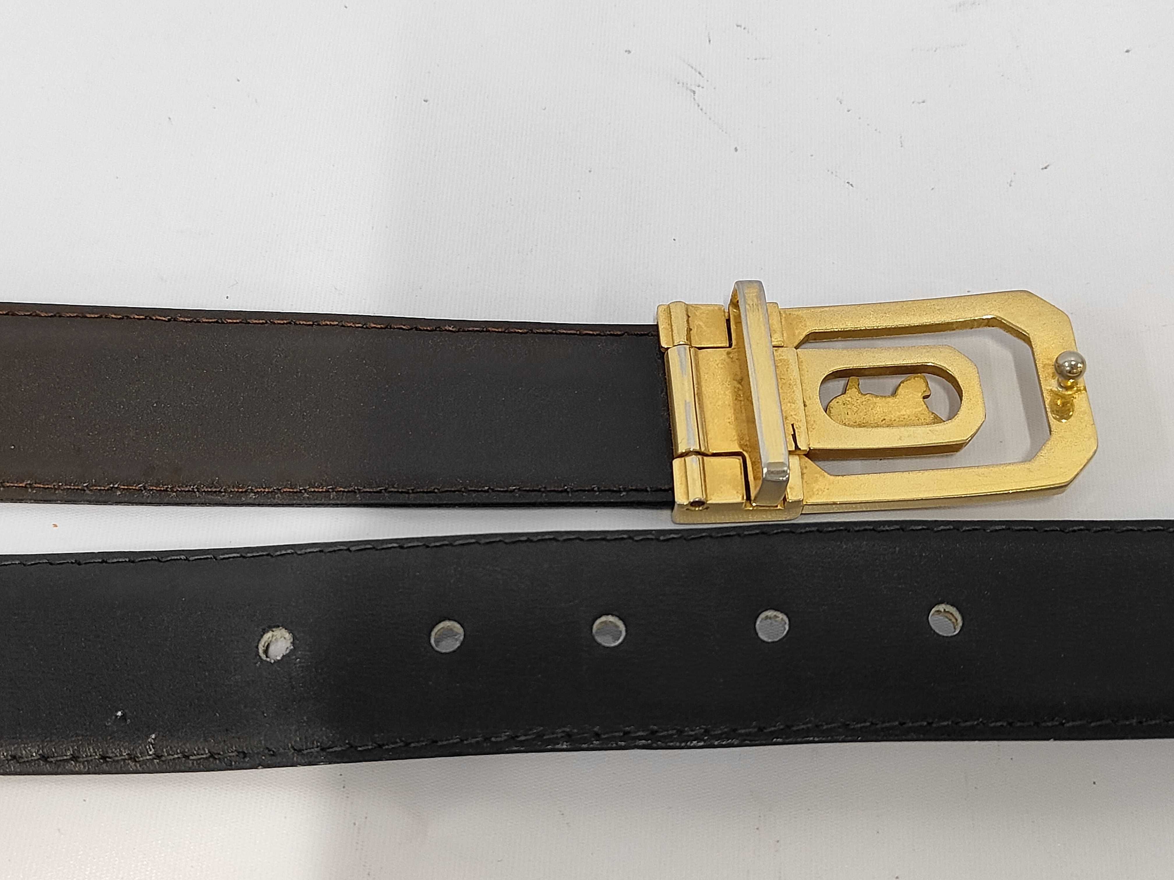 belt with carriage buckle — view 4