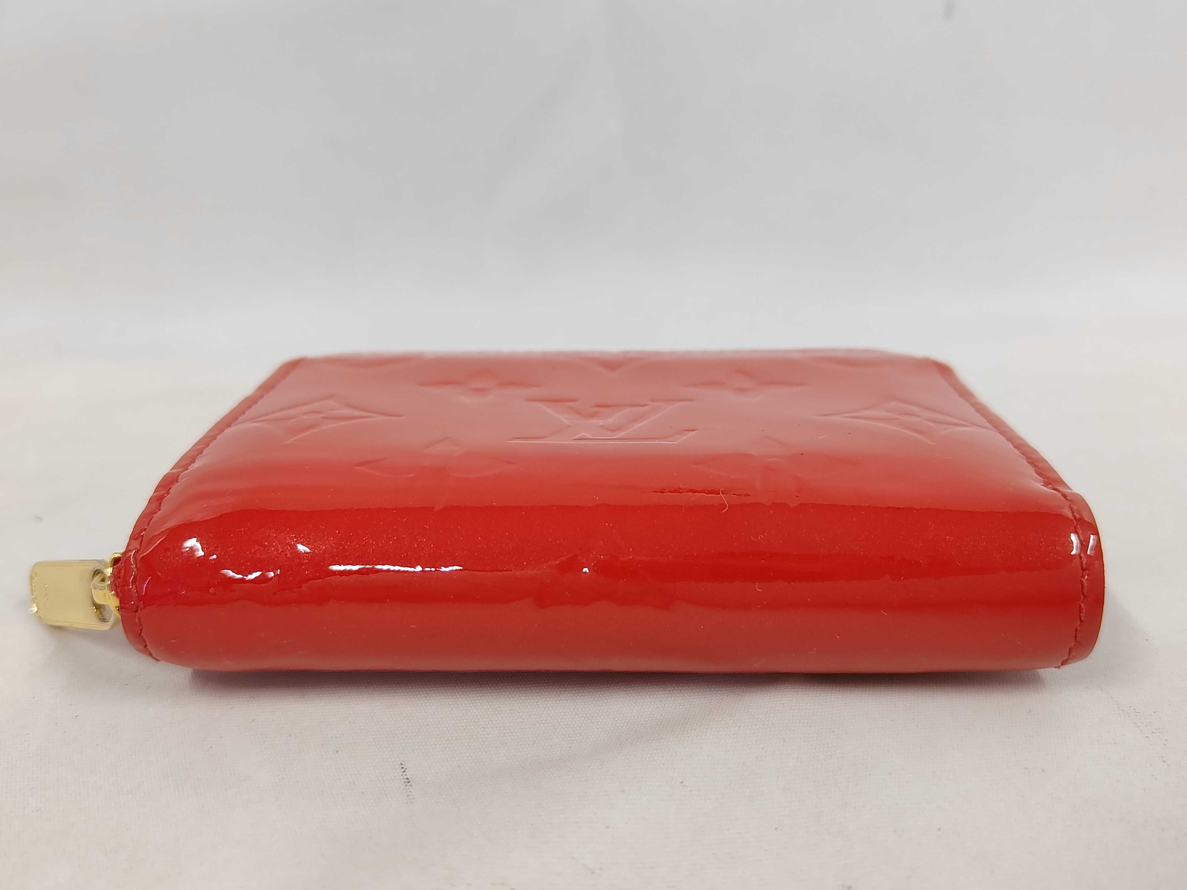 Vernis Louis Vuitton Vernis Zippy Coin Purse Cerise Wallet — view 4