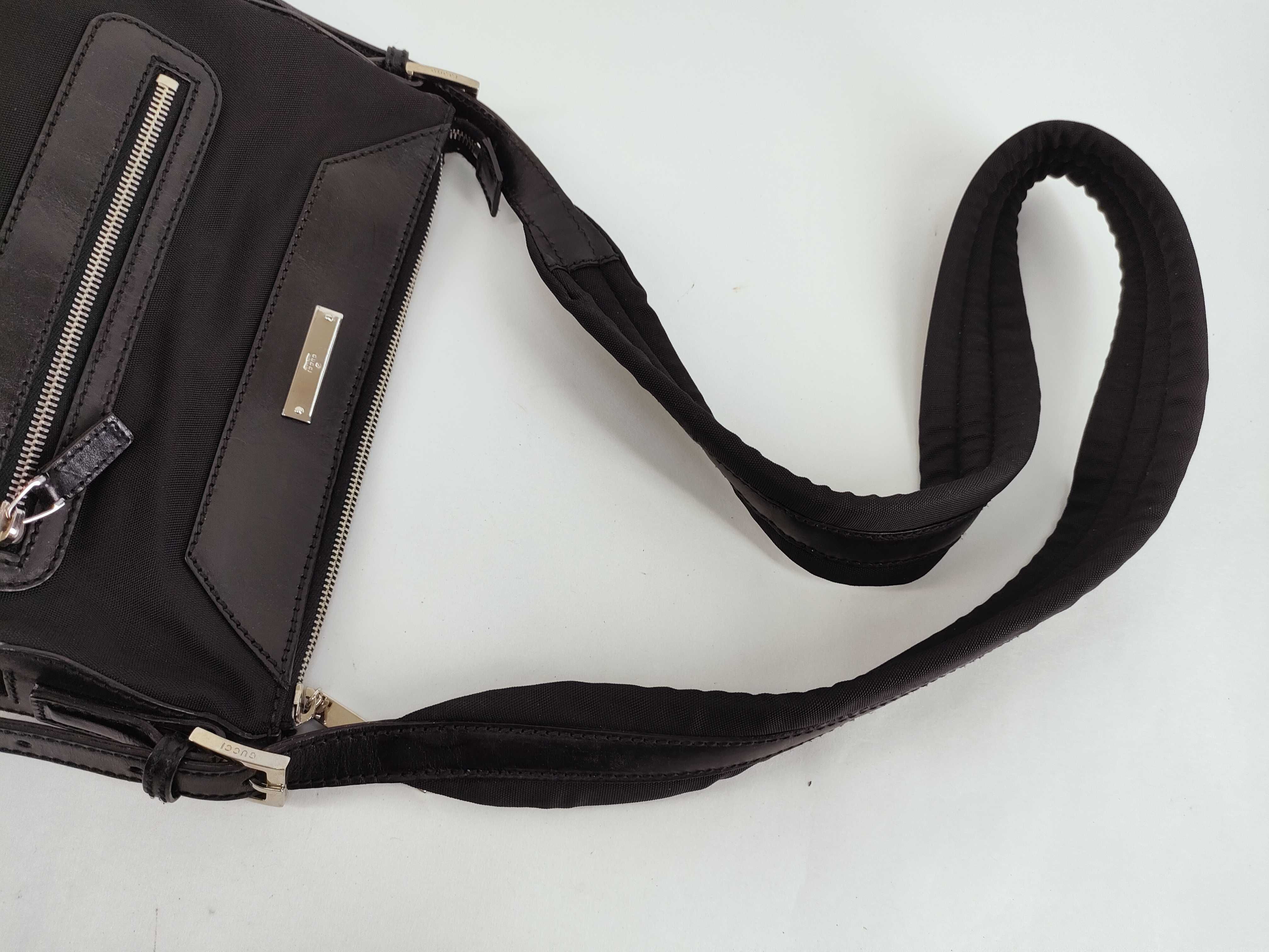 logo nylon shoulder bag — view 3