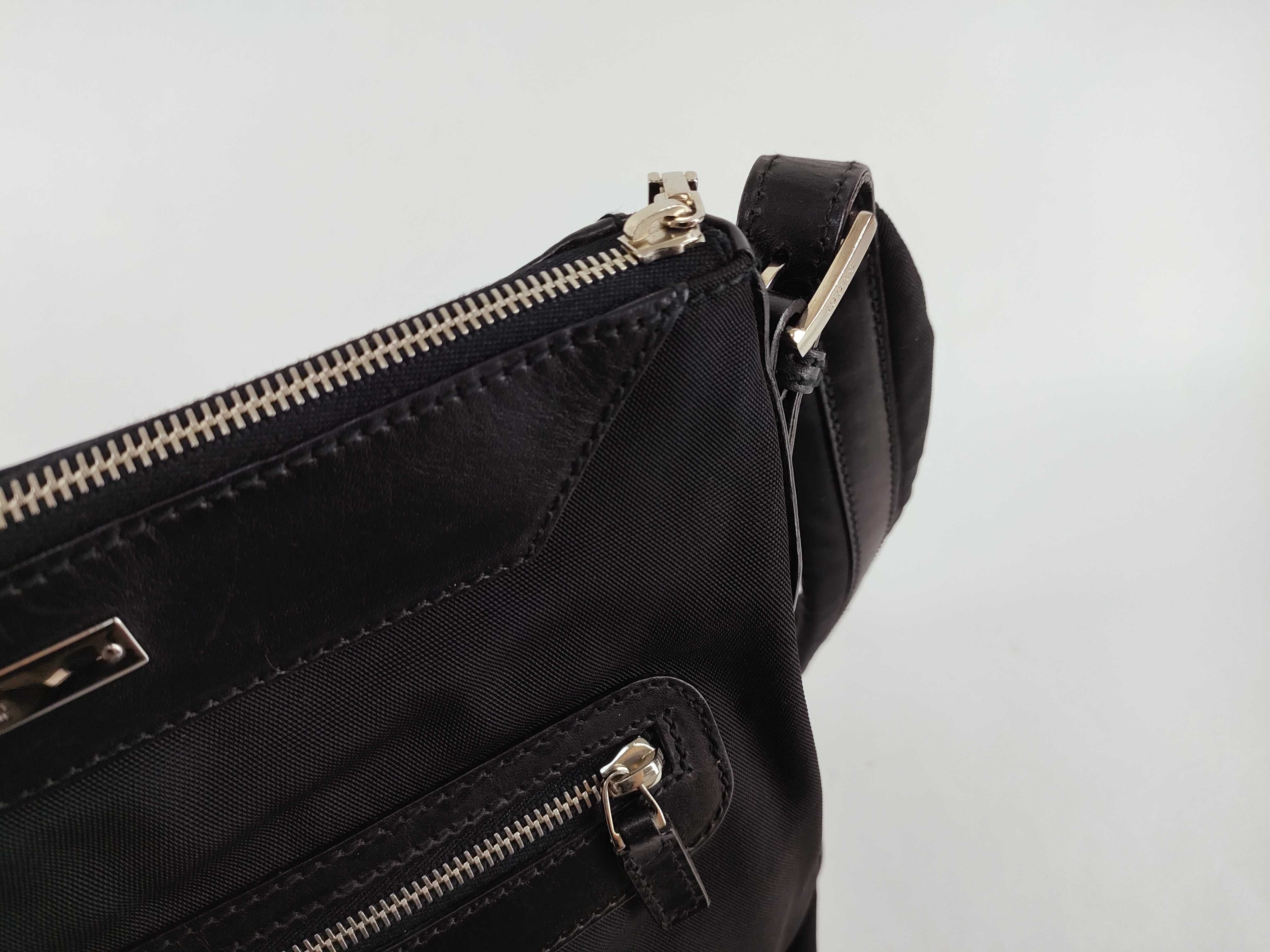 logo nylon shoulder bag — view 8