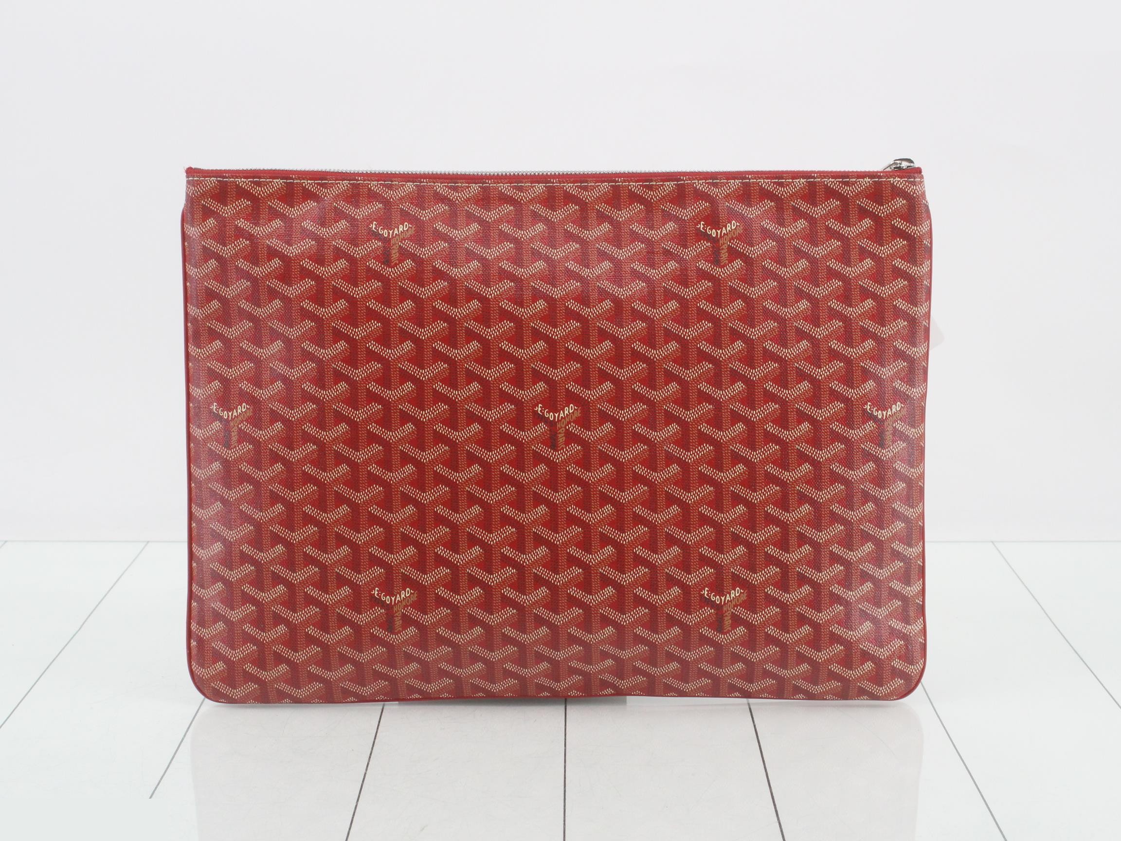 Saint Louis (bags) and other items — view 2