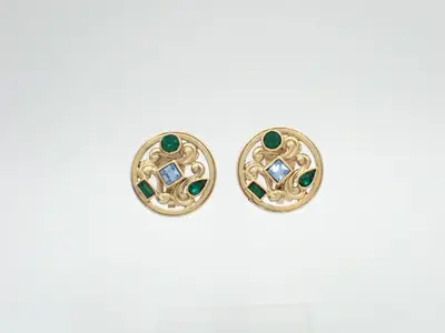 Other lines: Precious metals and earrings